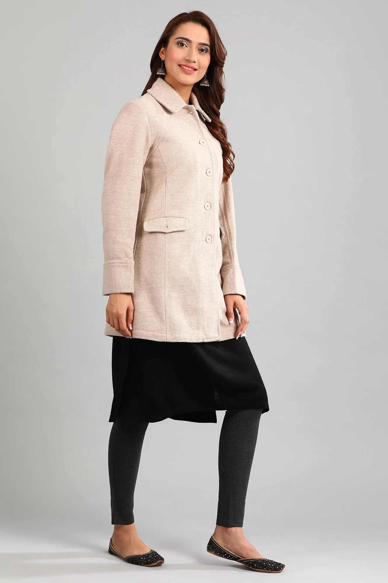 Beige Yarn-dyed Full Sleeves Jacket - Image 4