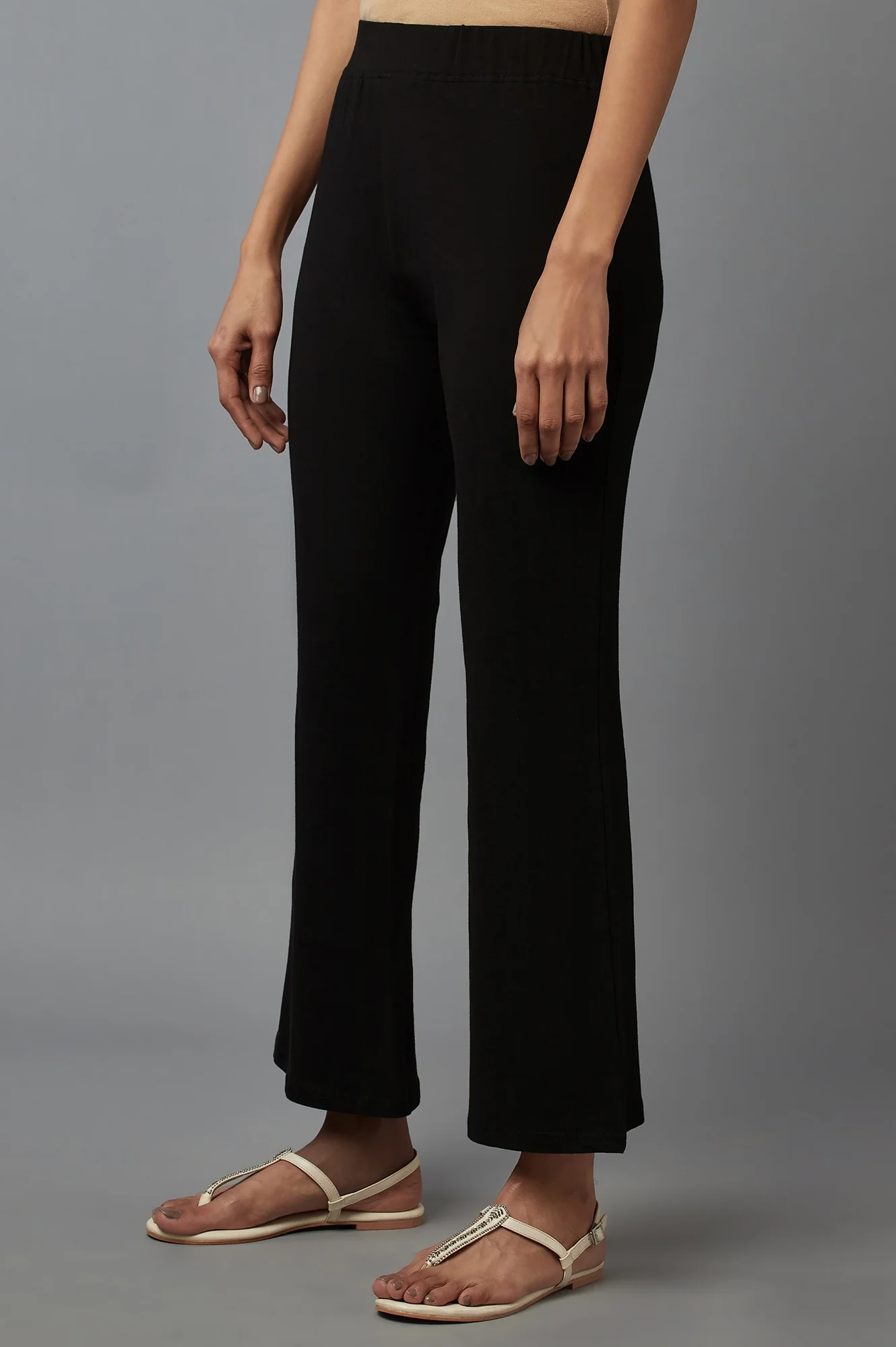 Black Solid Flared Cotton Pants With Slip On Closure - Image 3