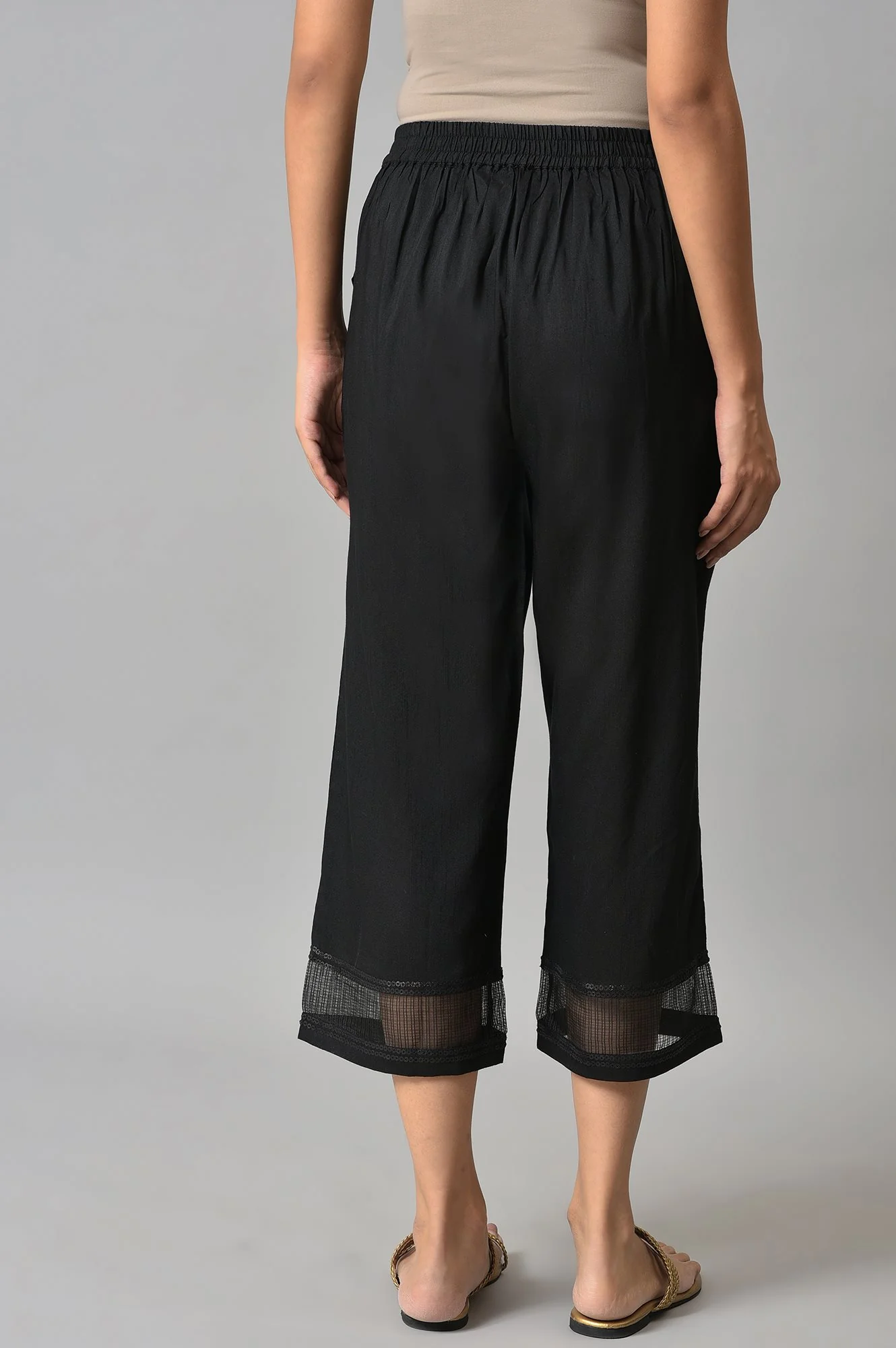 Black Solid Straight Fit Culottes With Sheer Hem Detail - Image 2