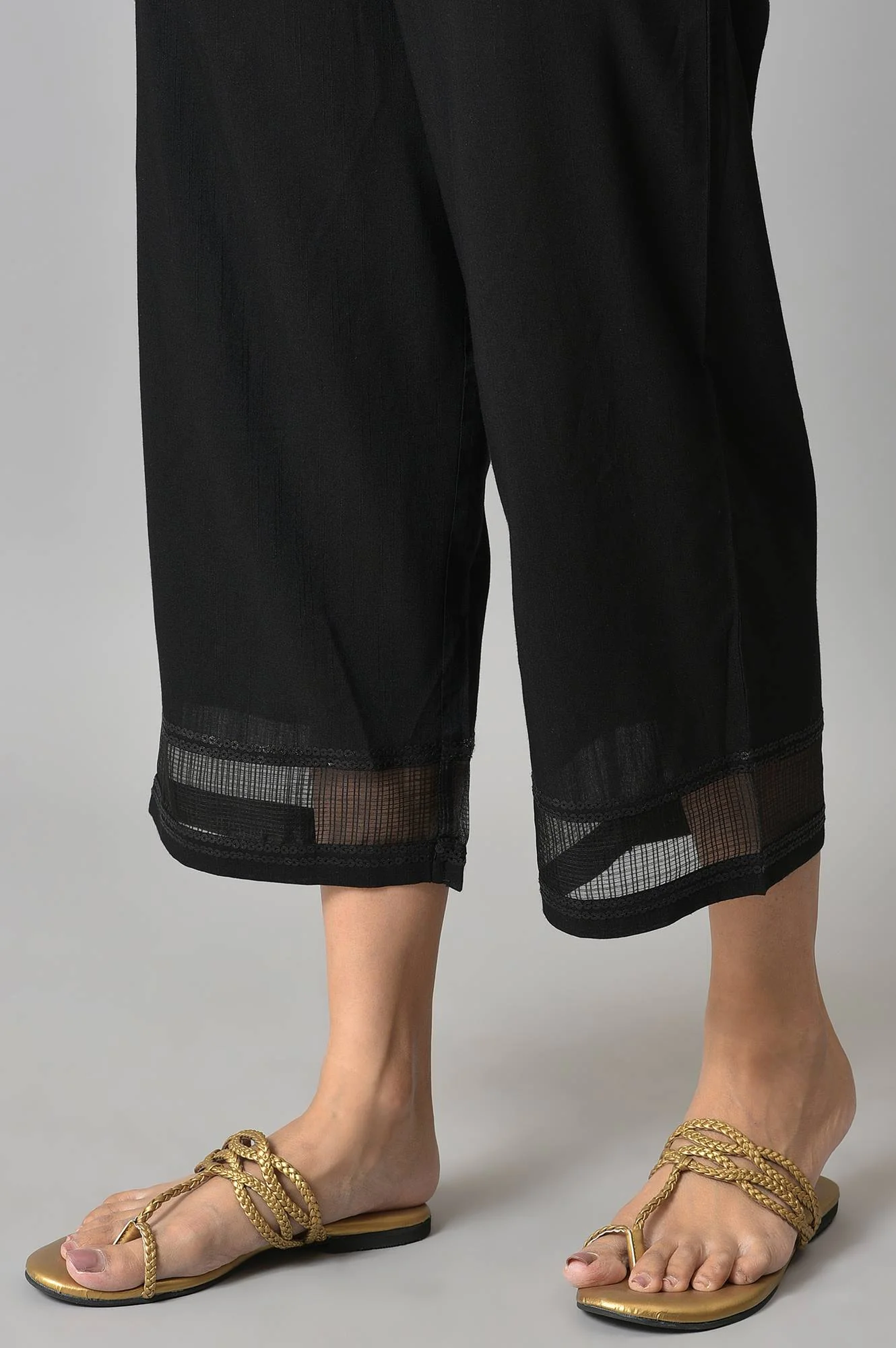 Black Solid Straight Fit Culottes With Sheer Hem Detail - Image 8