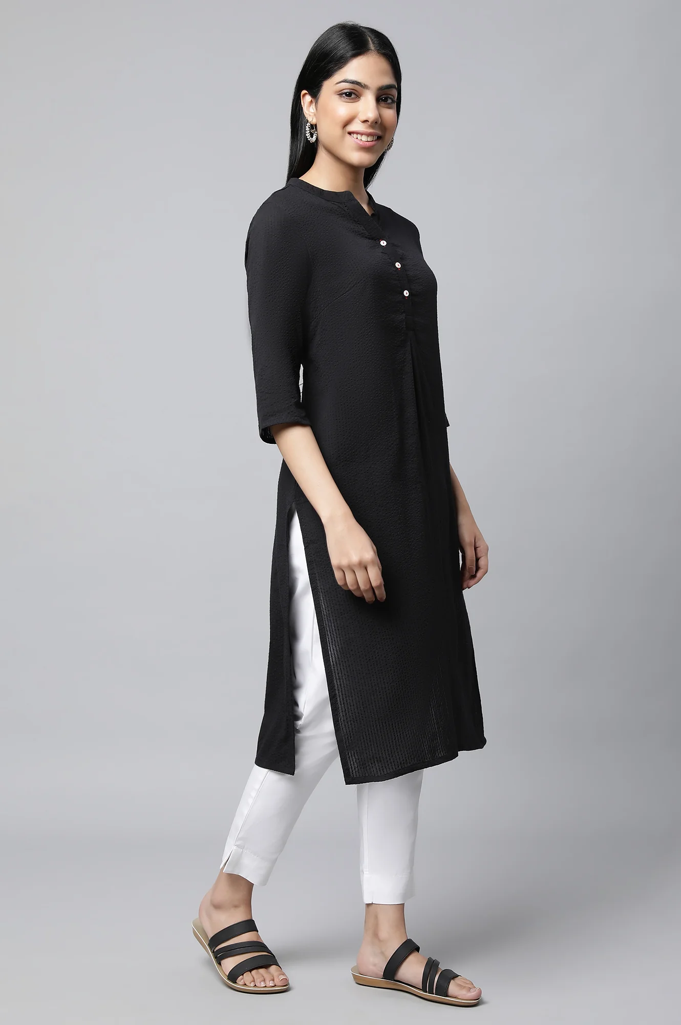 Black Sheer Sucker Summer Basic kurta - Image 4