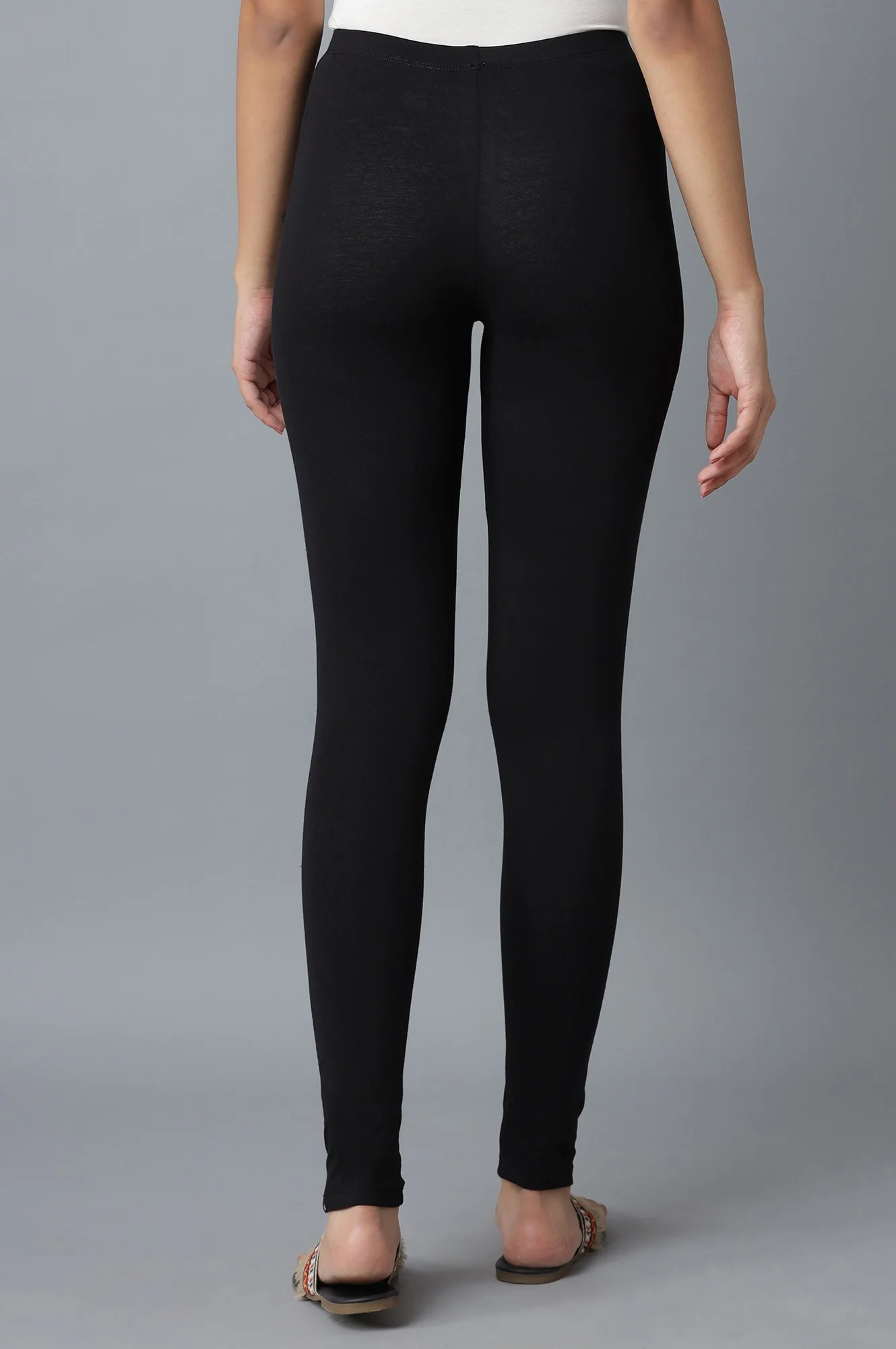 Black Solid Skinny Fit Cotton Tights With Elasticated Waistband - Image 2