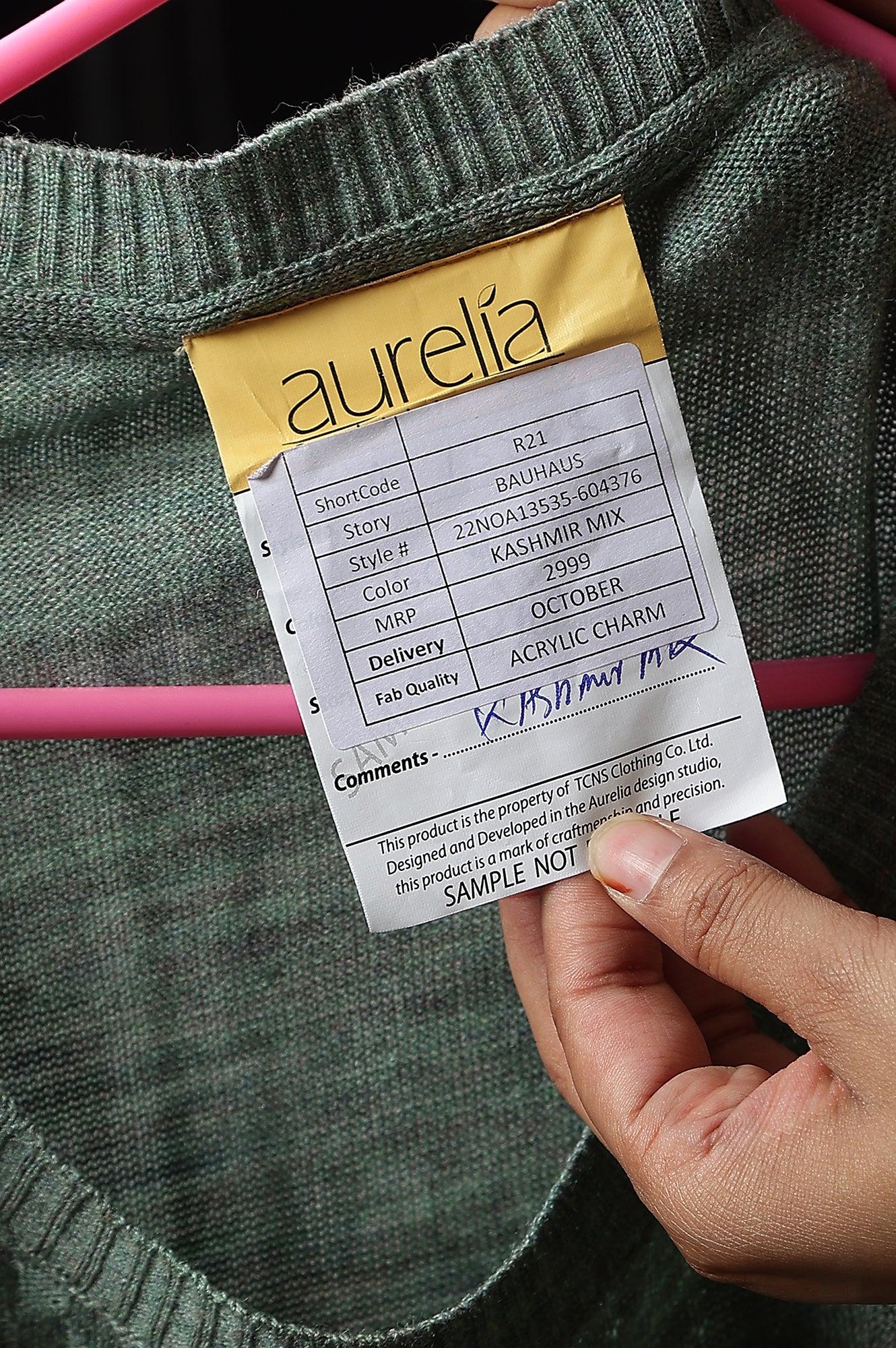 Light Green Shimmery kurta - Image 9