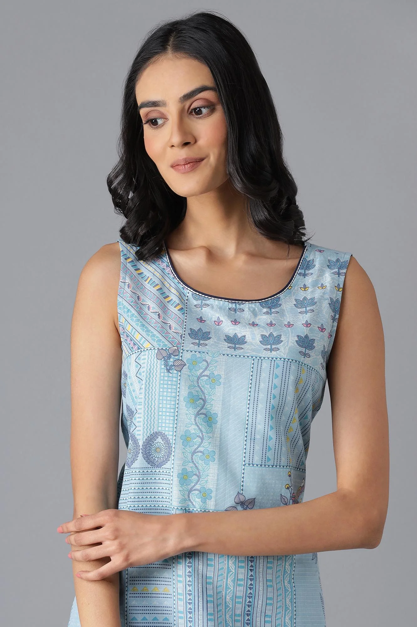 Blue Cotton Printed kurta - Image 6