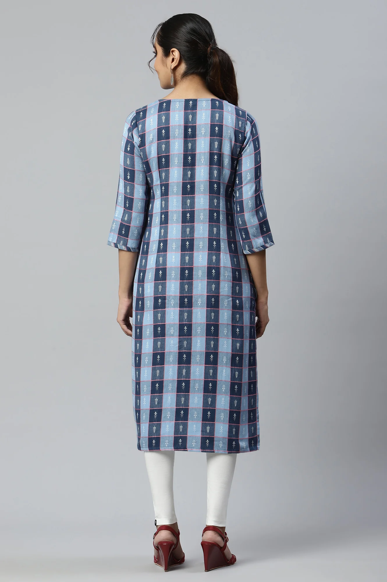 Blue Dobby Printed Ethnic kurta - Image 2