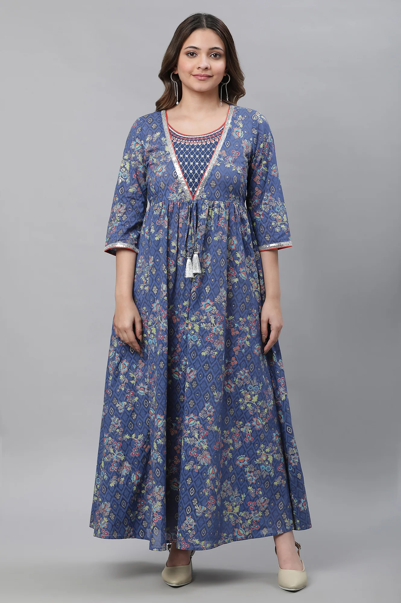 Blue Embellished Full-length Printed Kurta - Image 2