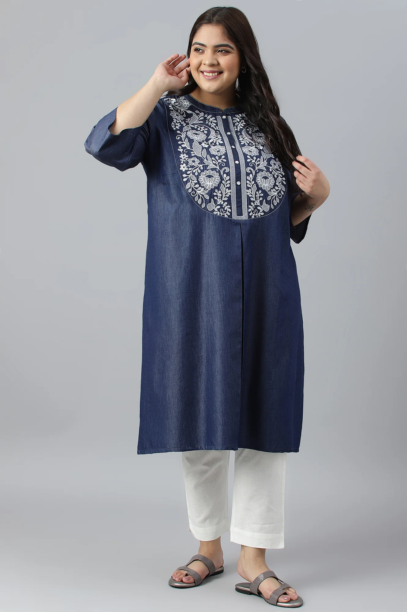Blue Embroidered Denim Plus Size kurta - Image 6