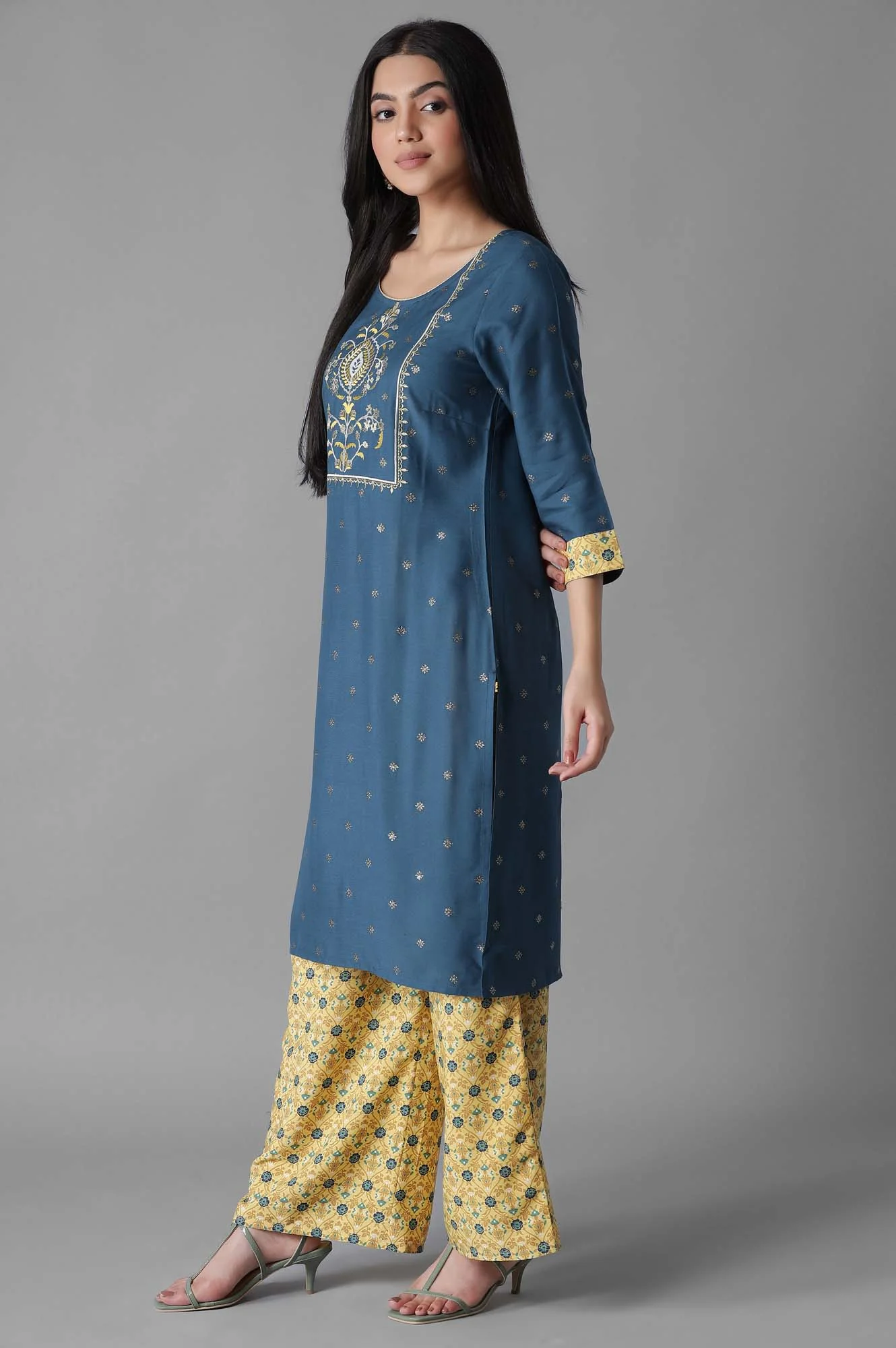 Blue Embroidered Mughal Print kurta Palazzos Set - Image 3