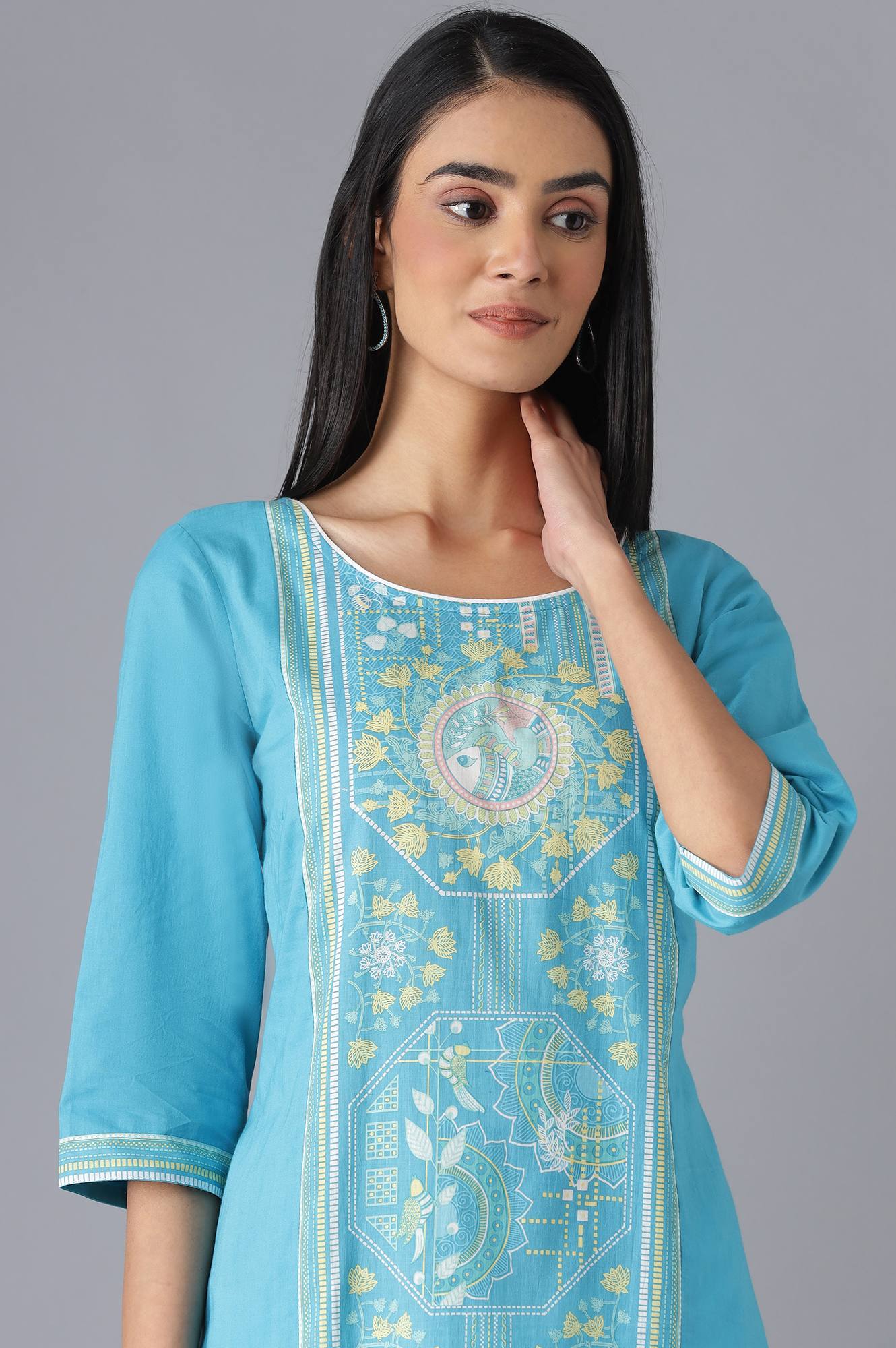 Blue Ethnic kurta with Culottes - Image 5