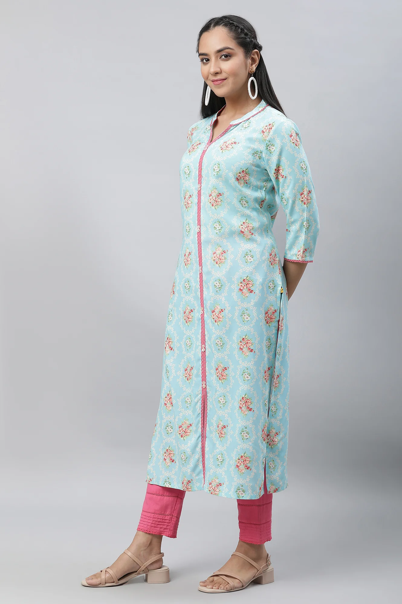 Blue Floral Printed Lace Kurta - Image 3