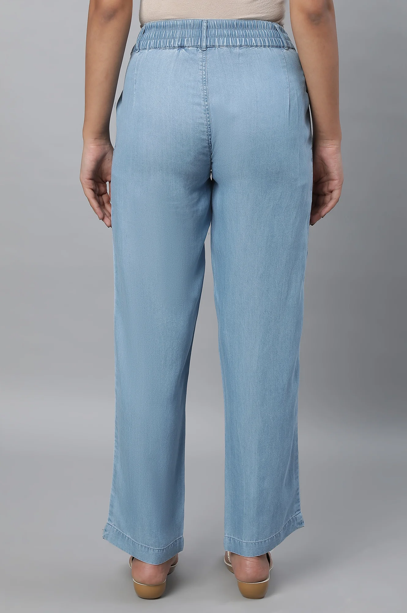 Light Blue Solid Straight Fit Denim Palazzo With Pleated Detail - Image 2