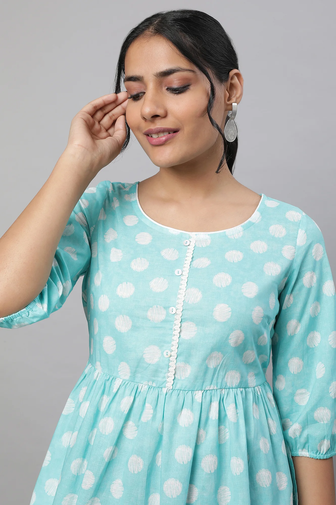 Blue Polka Print kurta & Blue Denim Jeggings - Image 6