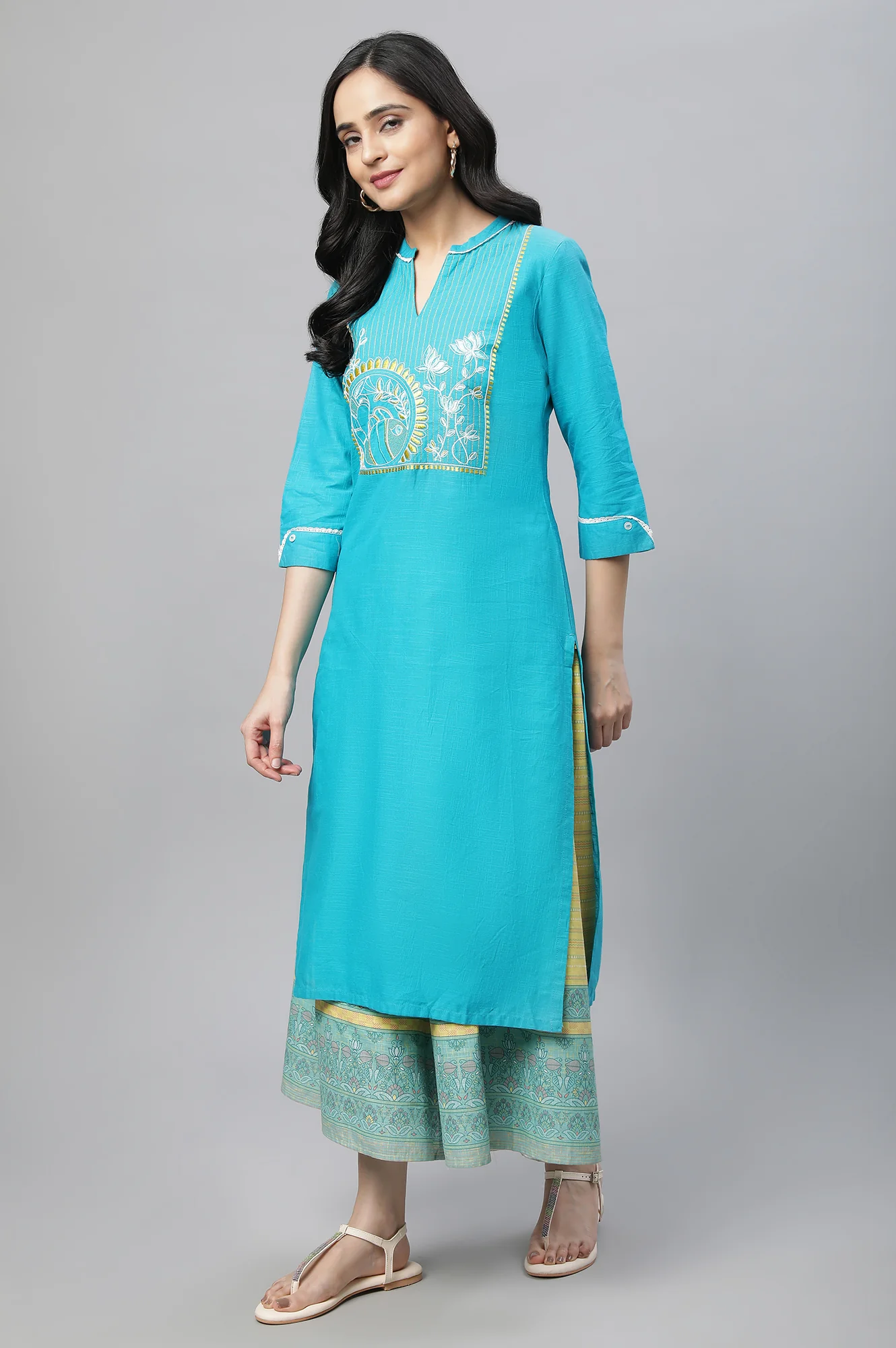 Blue Printed Kurta & Culottes Set - Image 2