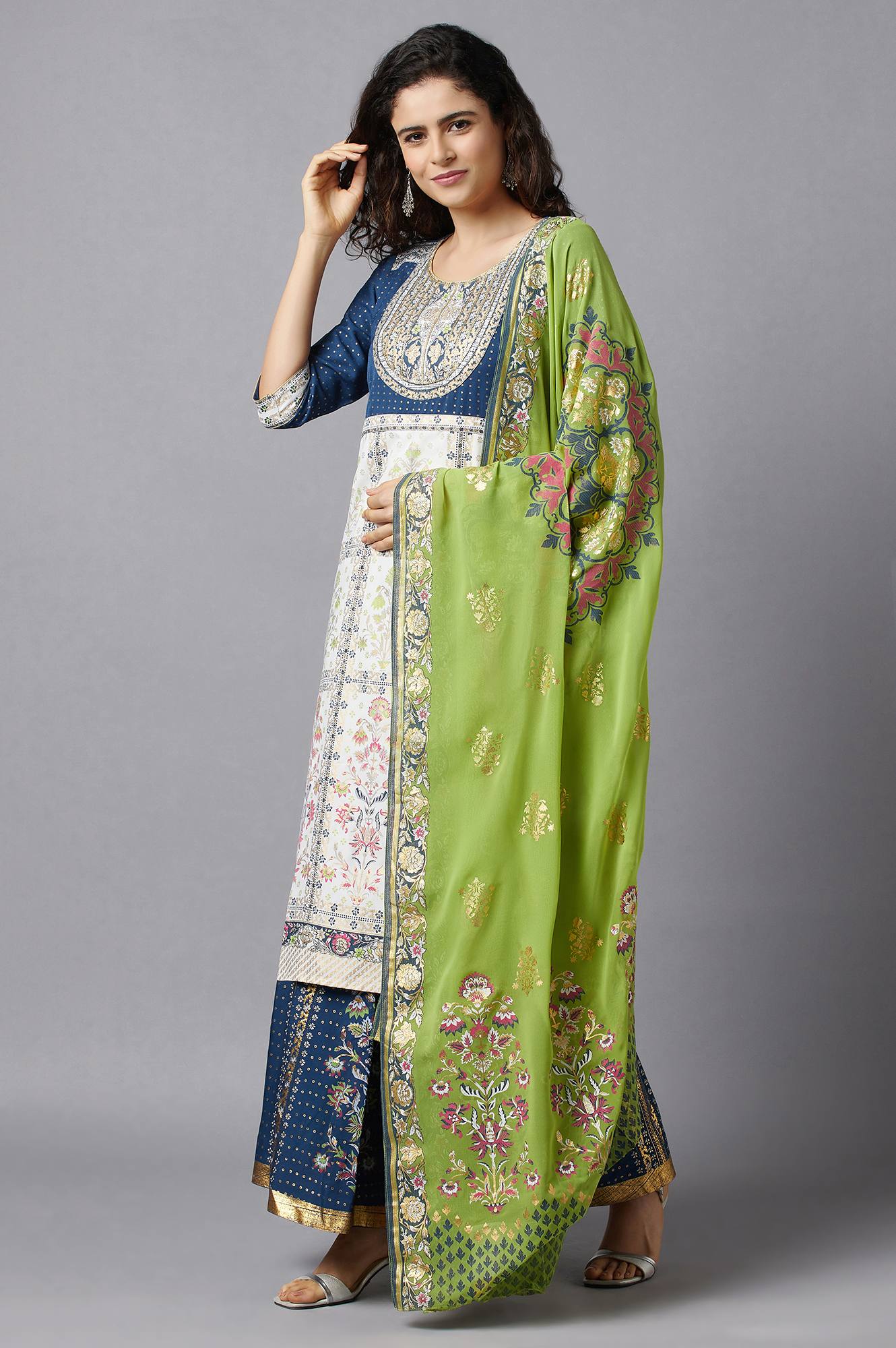 Blue Printed kurta, Skirt and Dupatta Set - Image 3