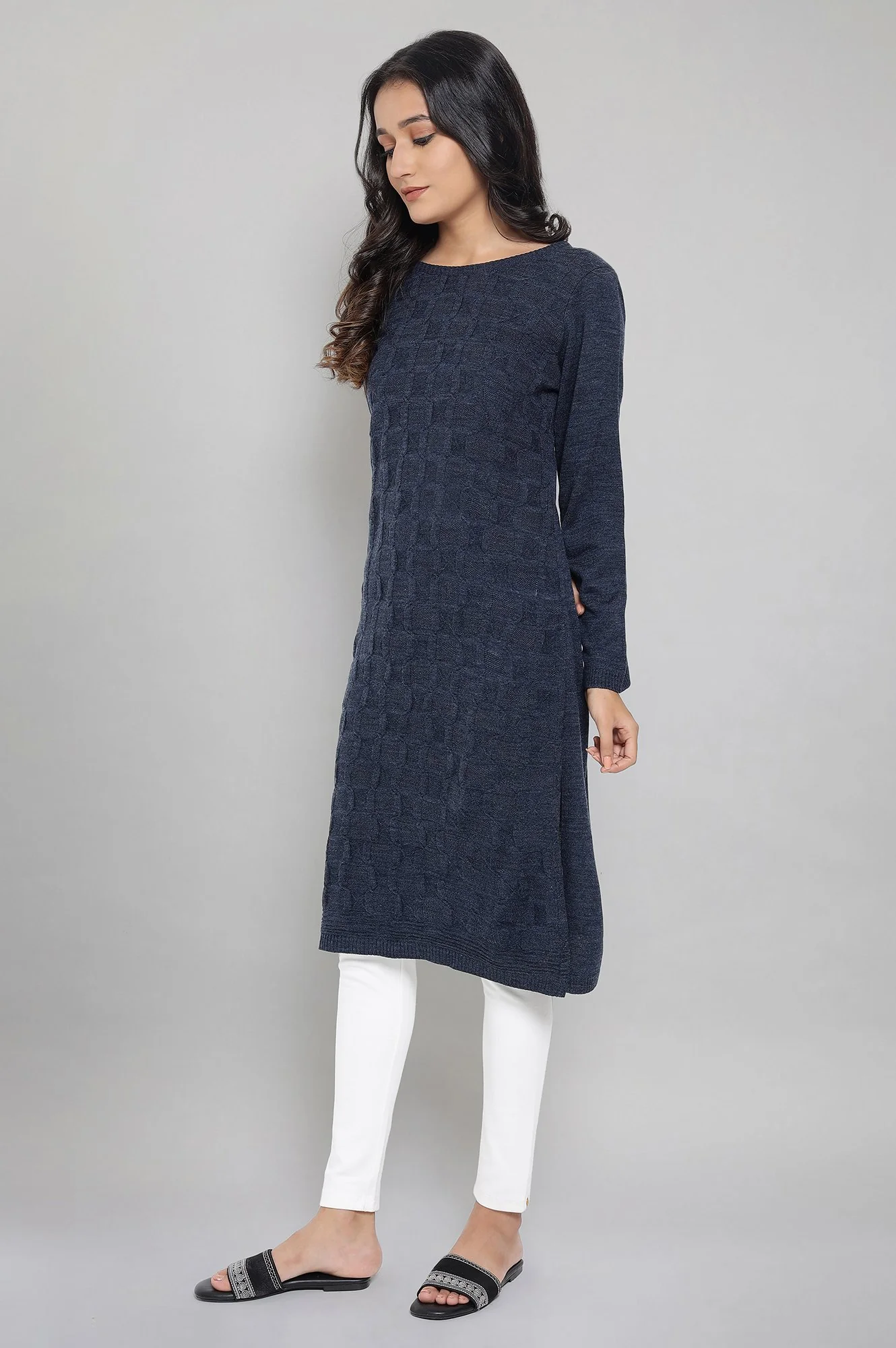Blue Solid Acrylic kurta - Image 3
