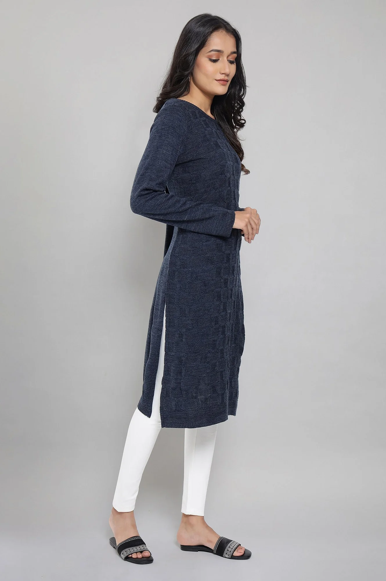 Blue Solid Acrylic kurta - Image 4