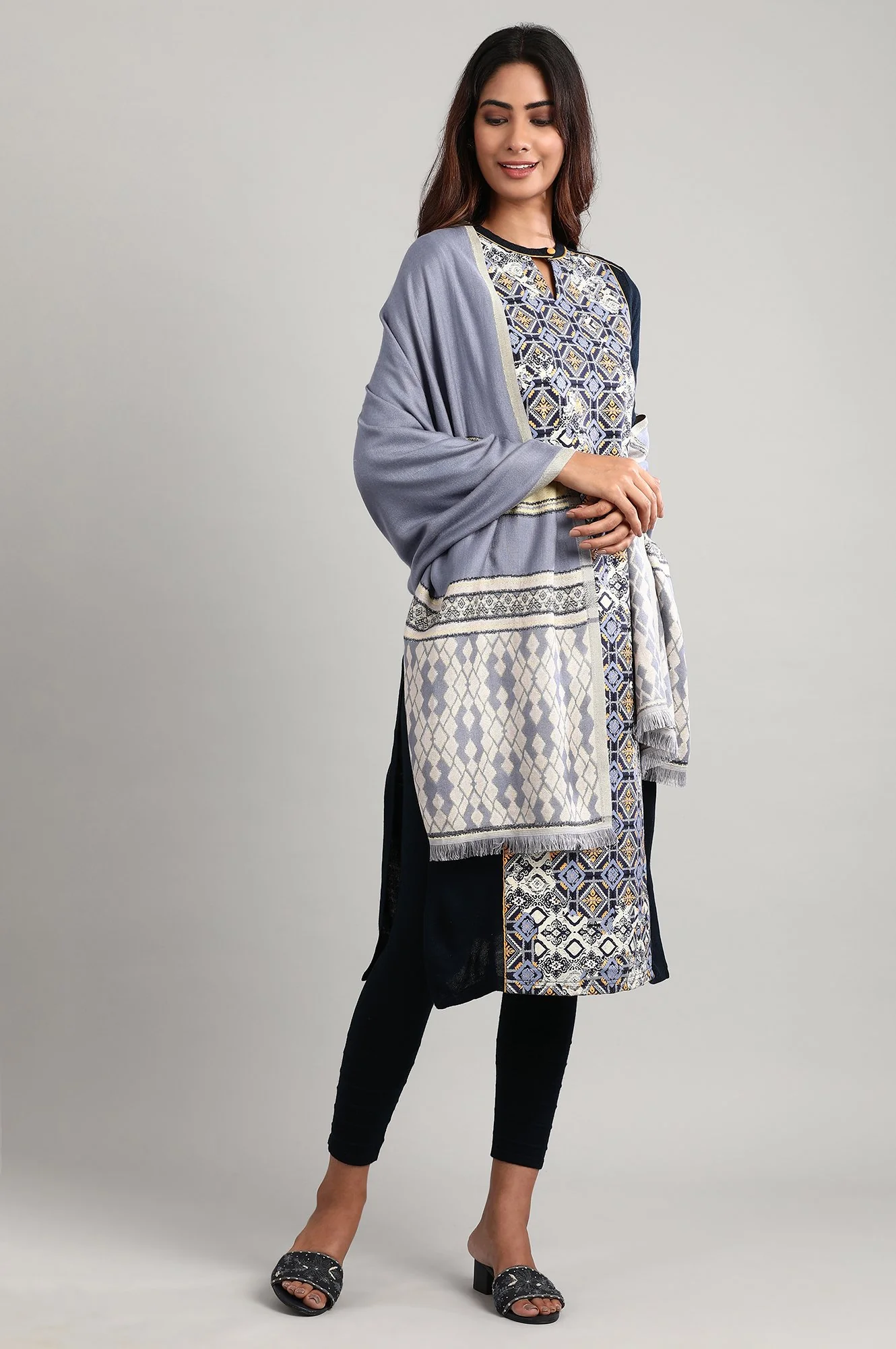 Blue Woven Reversable Shawl - Image 2
