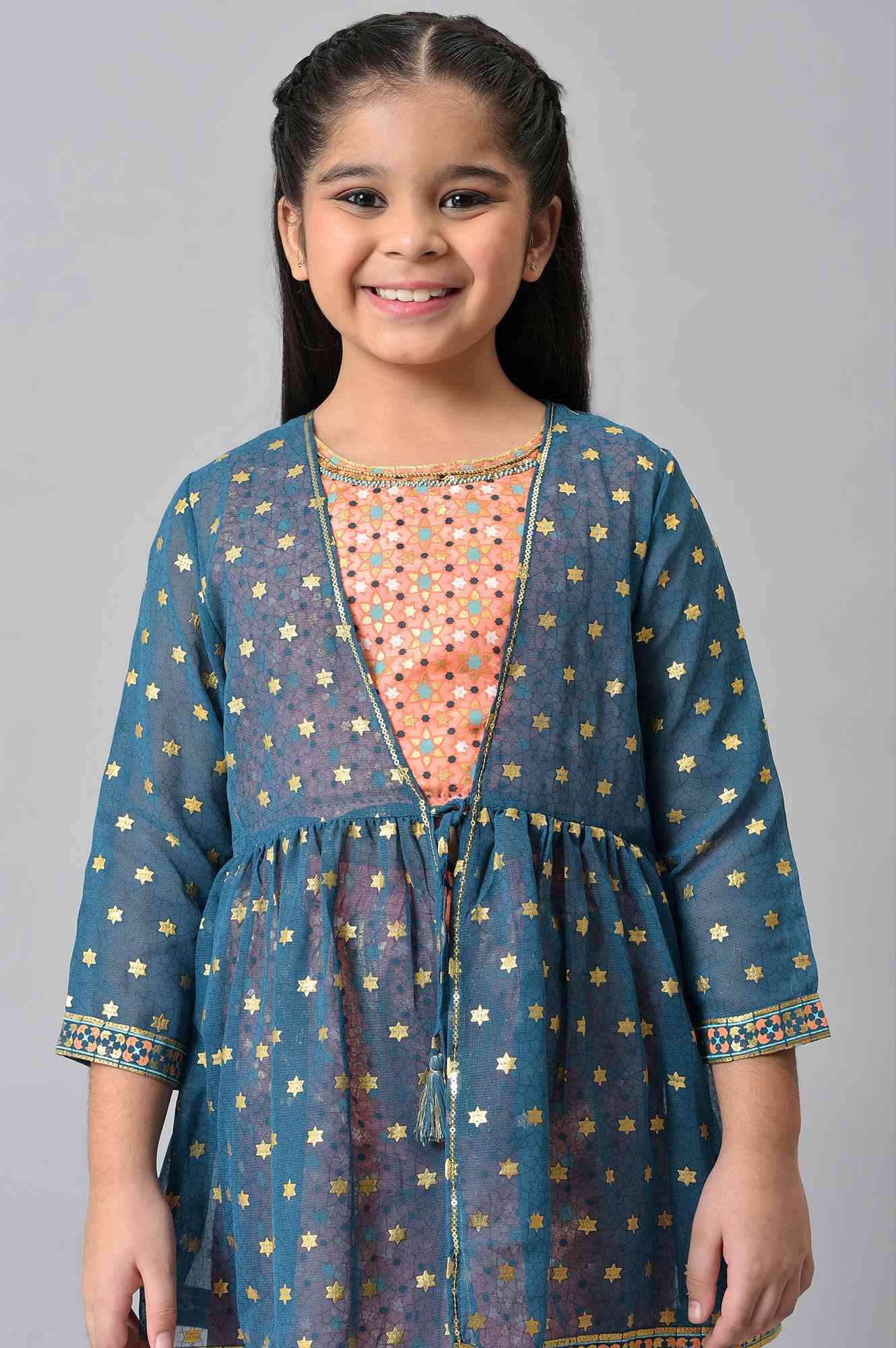 Girls Blue Floral Print Gillet With Peach Crop Top And Straight Palazzo - Image 5