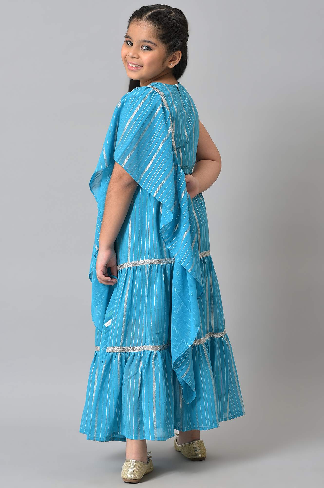 Girls Blue Round Neck kurta With Skirt And Dupatta - Image 2
