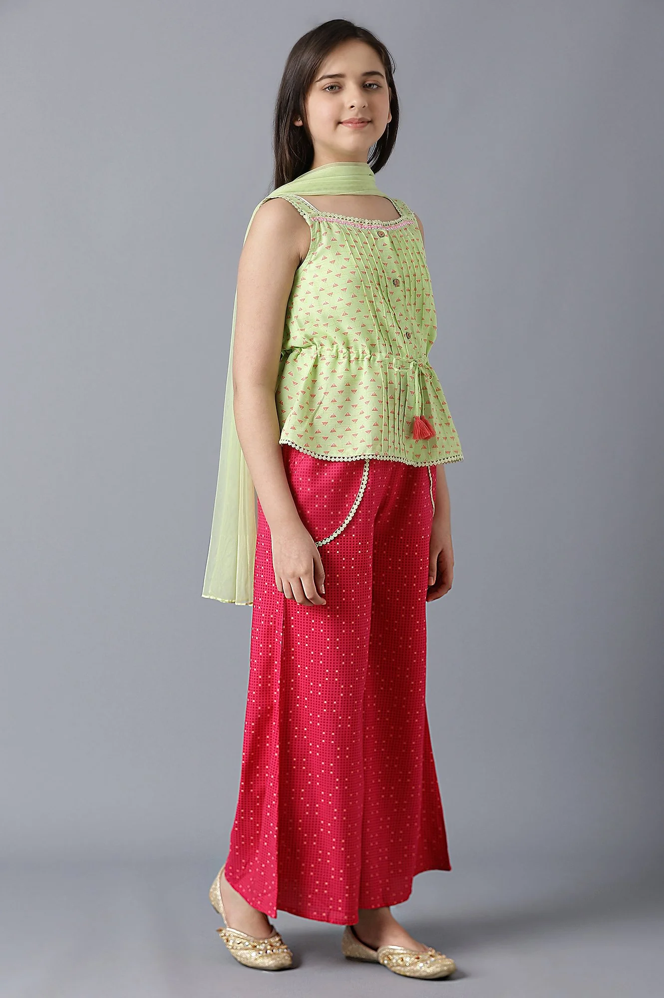 Girls Light Green Boat Neck Printed kurta With Pink Straight Palazzo And Dupatta - Image 3