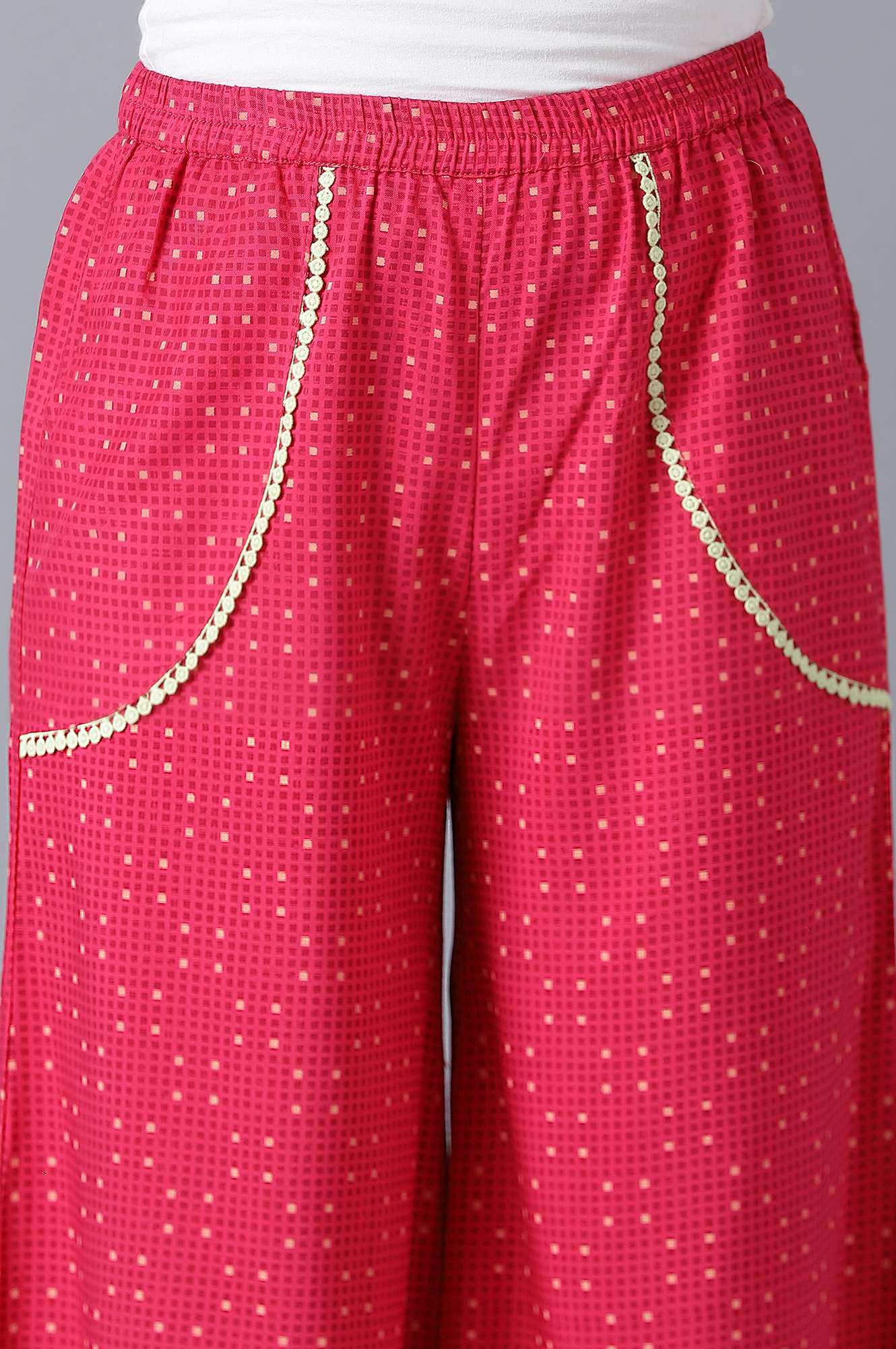 Girls Light Green Boat Neck Printed kurta With Pink Straight Palazzo And Dupatta - Image 6