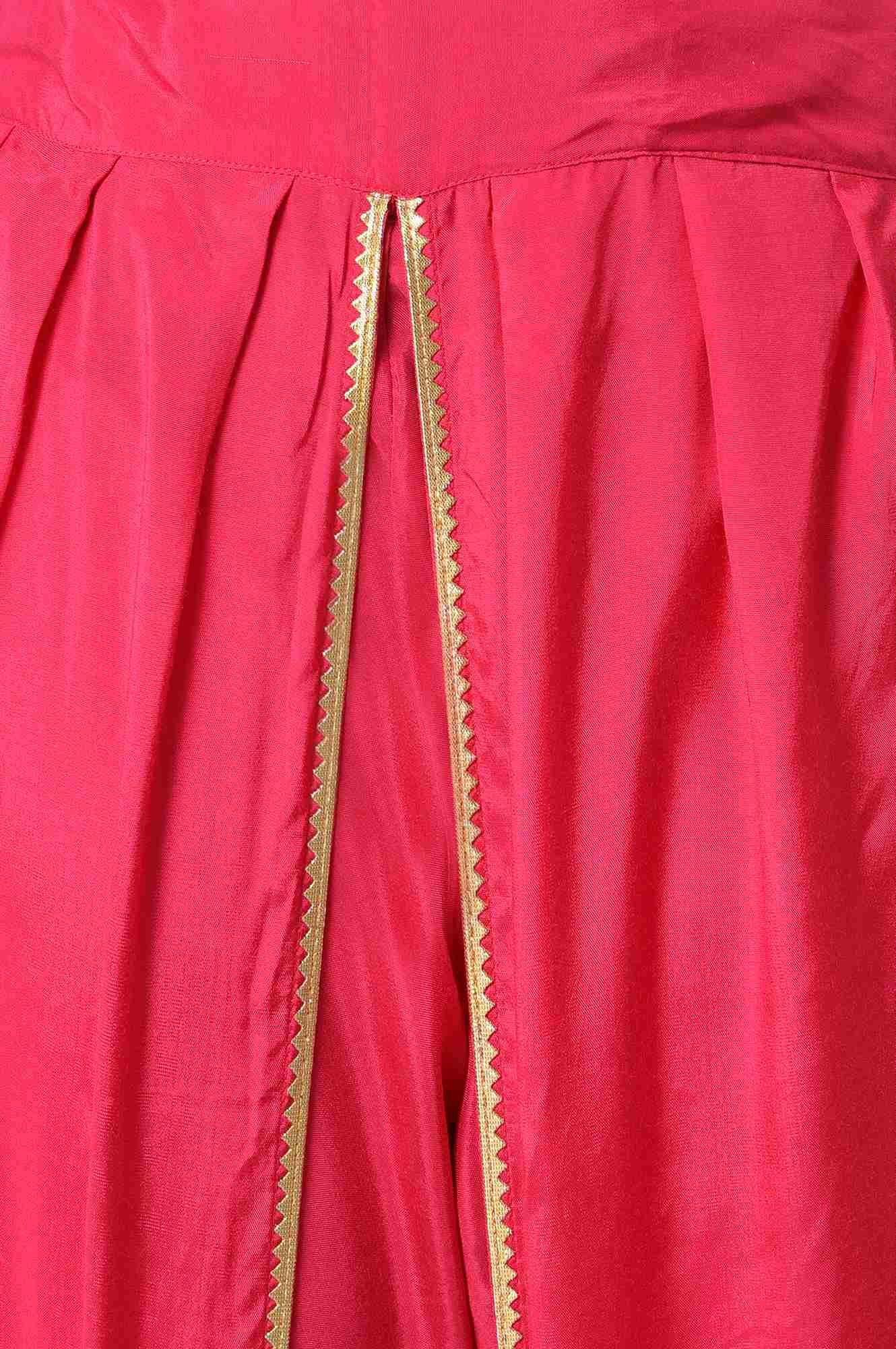 Girls Liva Pink Embroidered kurta With Dhoti Pants And Green Dupatta - Image 6