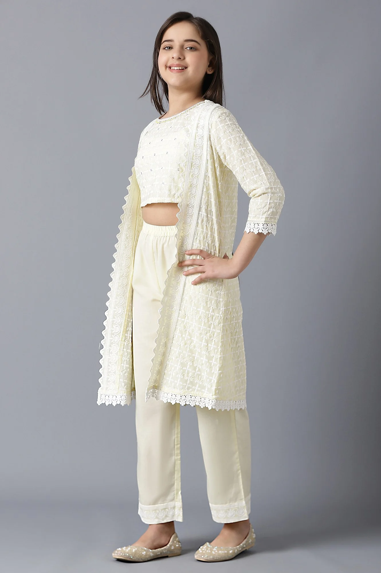 Girls Yellow Schiffli Gillet With Top And Pants - Image 3