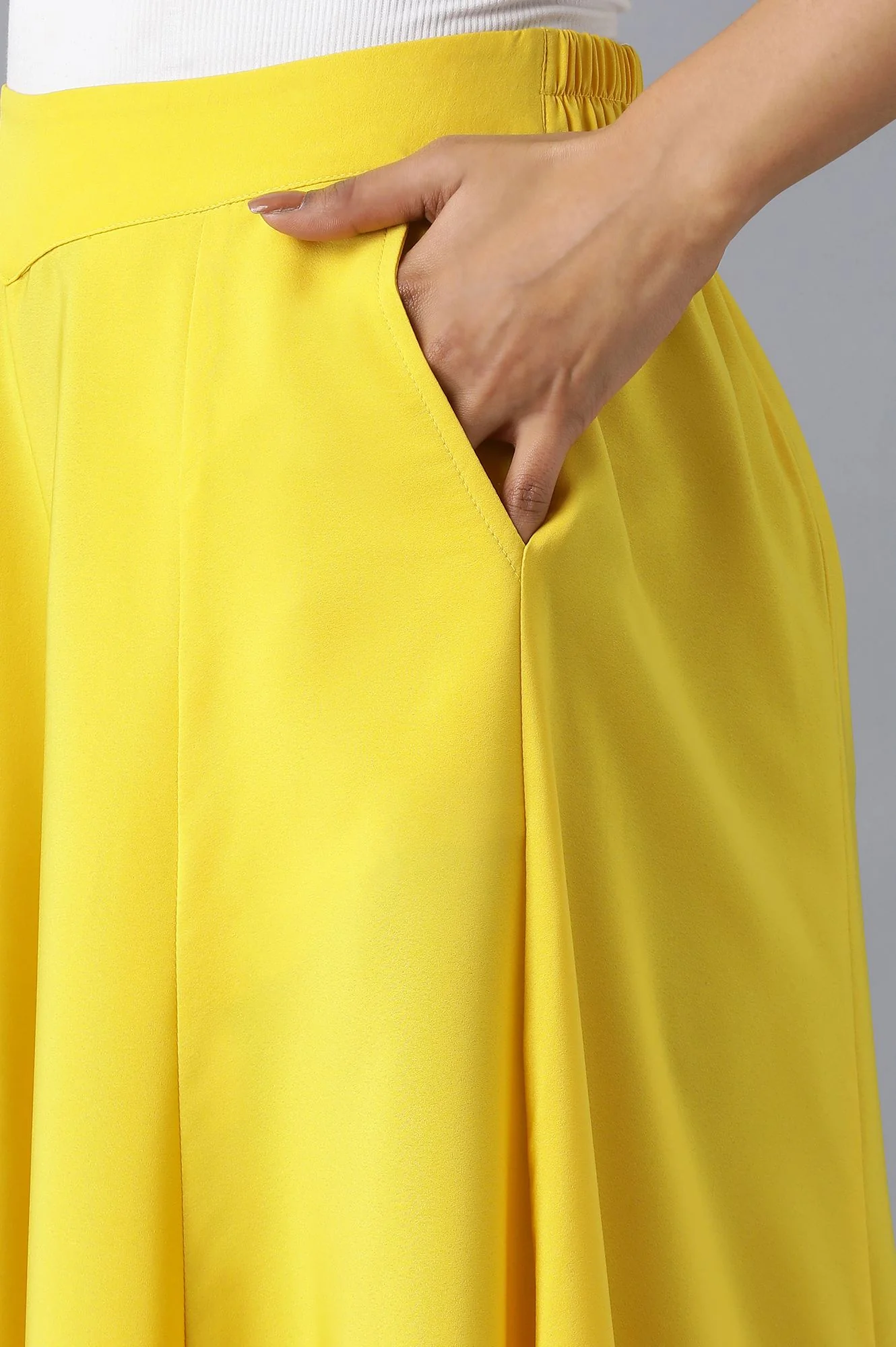 Gold Solid Flared Palazzo - Image 7