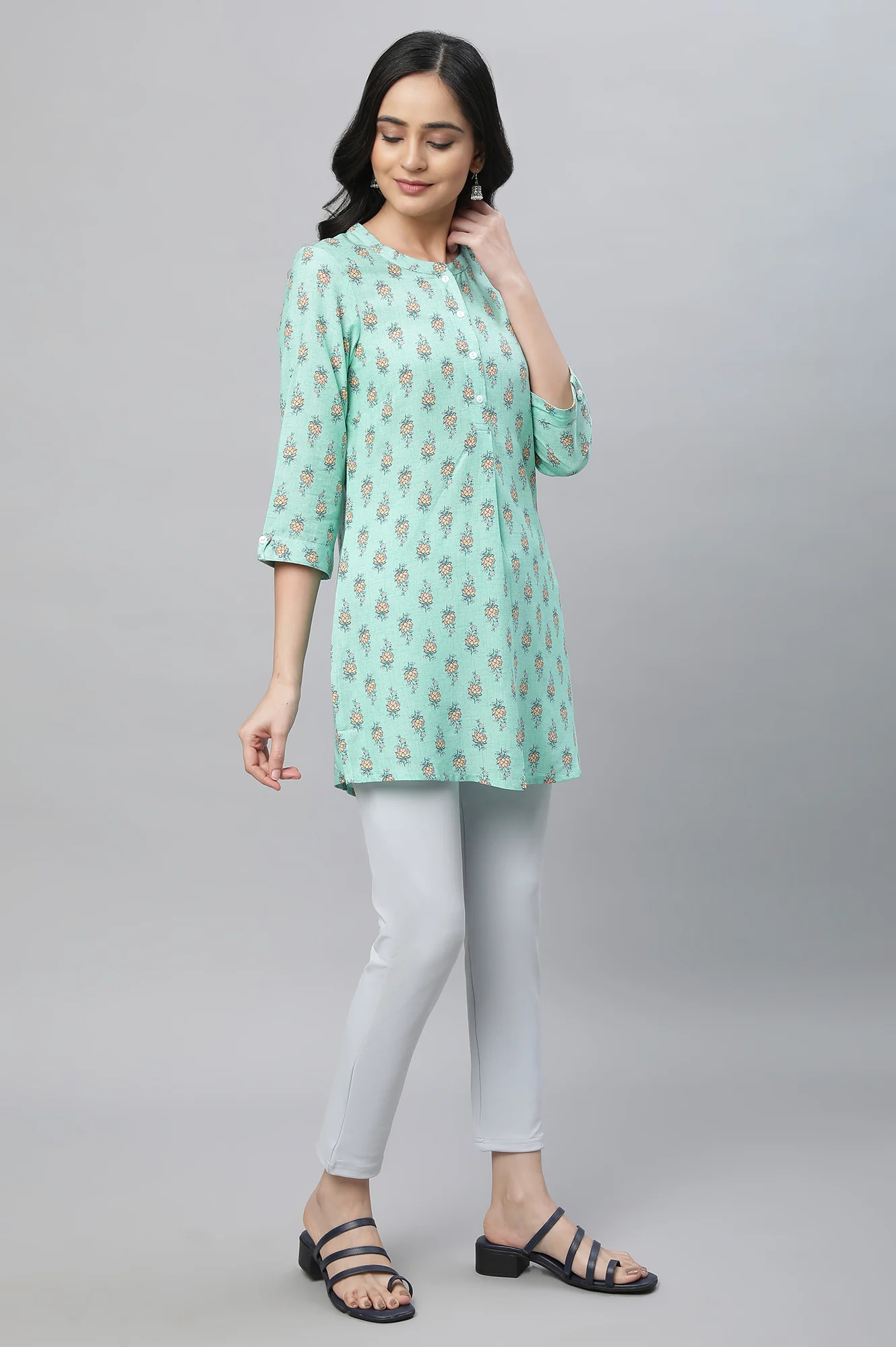 Green Band Collar Printed Kurti - Image 3