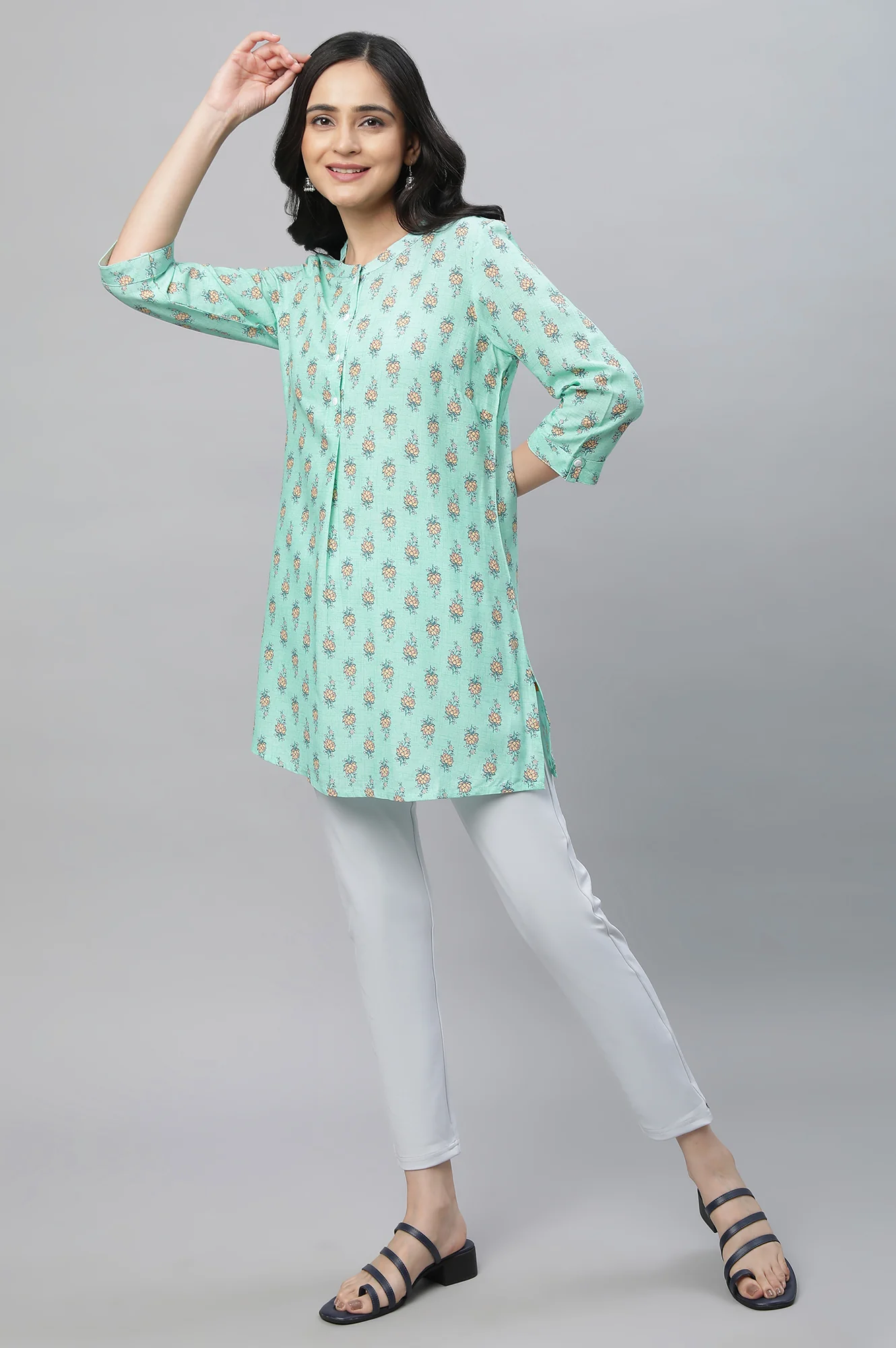 Green Band Collar Printed Kurti - Image 5