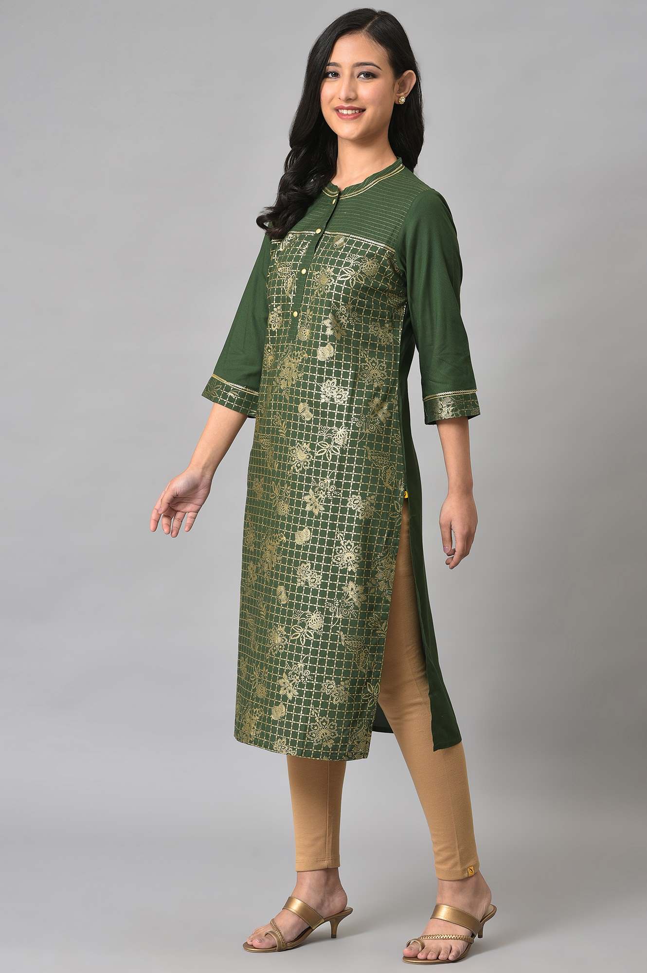 Green Button Down Ethnic Liva kurta - Image 3