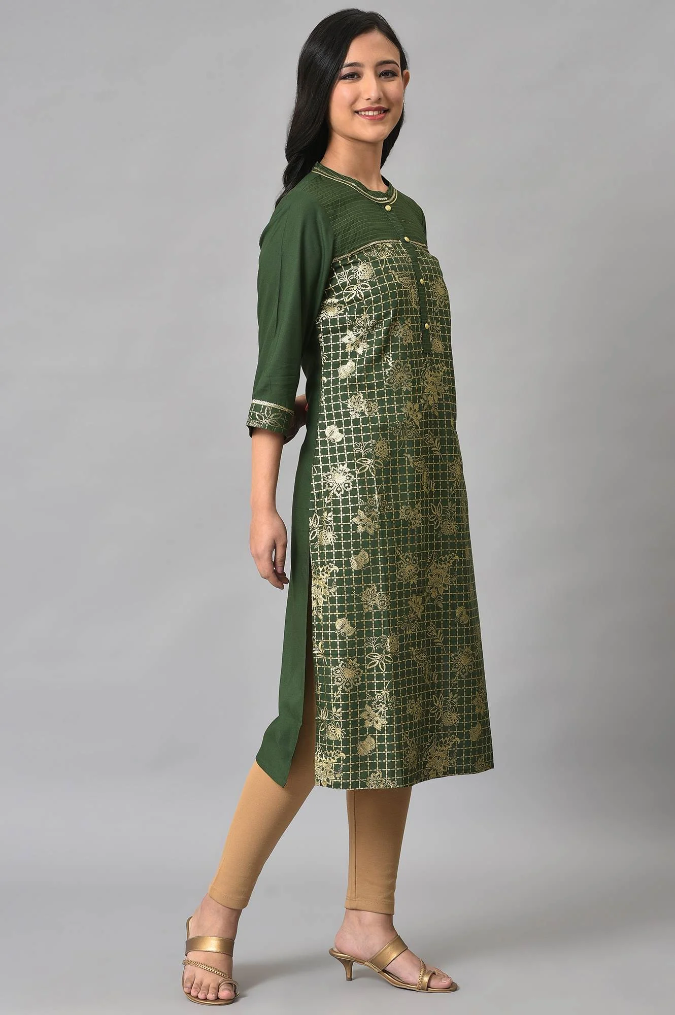 Green Button Down Ethnic Liva kurta - Image 4