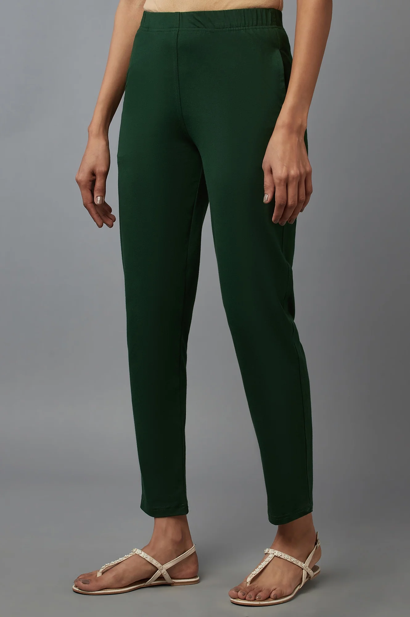 Dark Green Solid Flared Cotton Pants With Elasticated Waist - Image 3