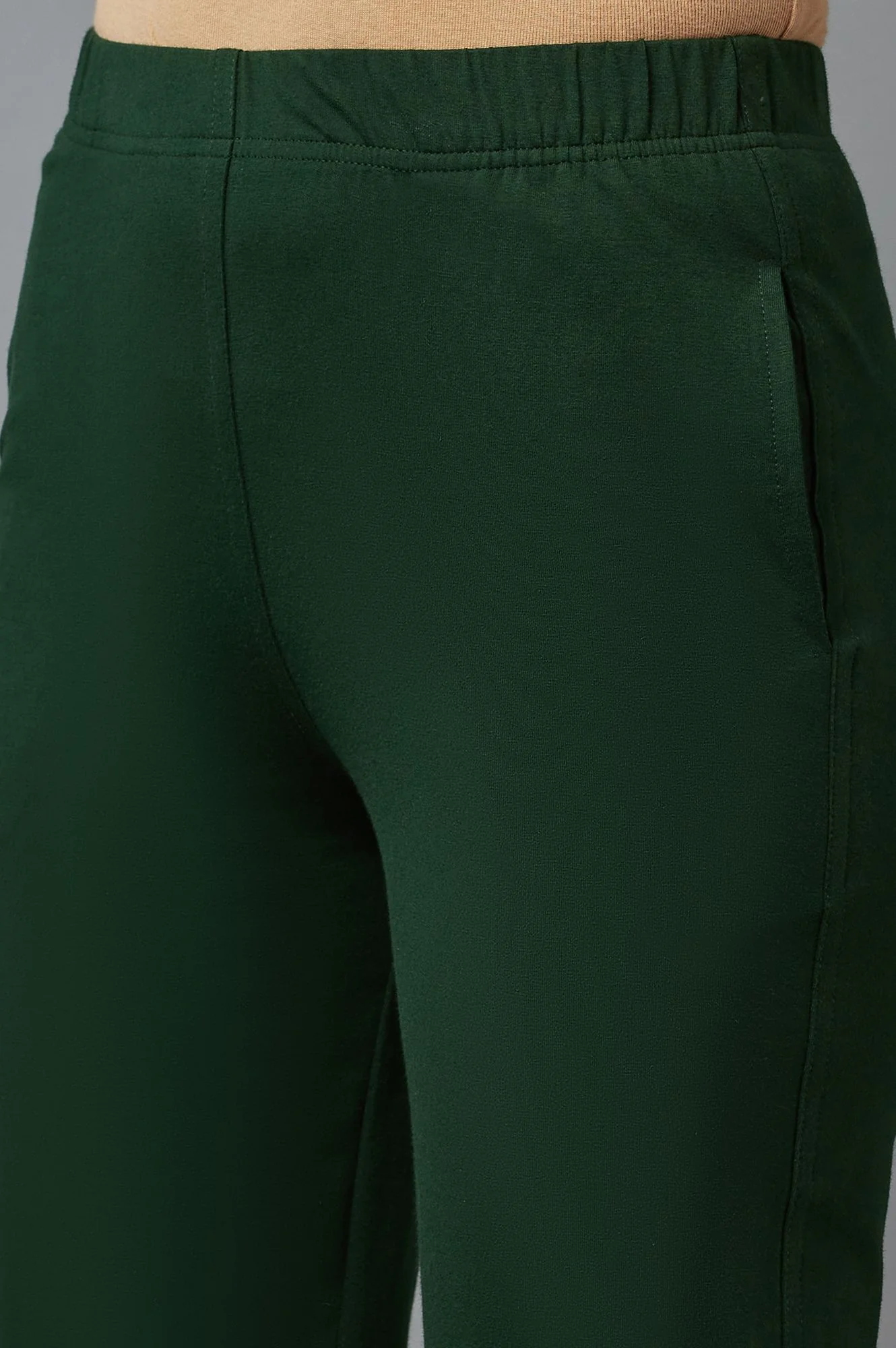Dark Green Solid Flared Cotton Pants With Elasticated Waist - Image 6