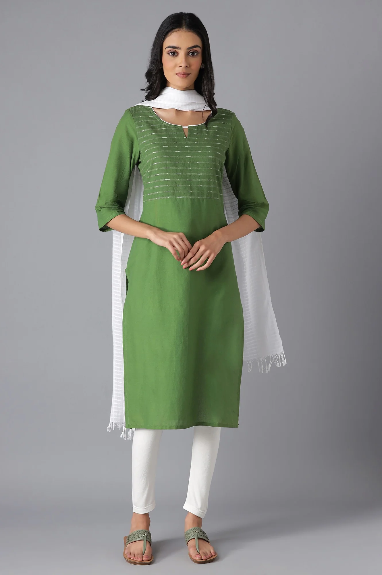 Green Ethnic kurta - Image 5