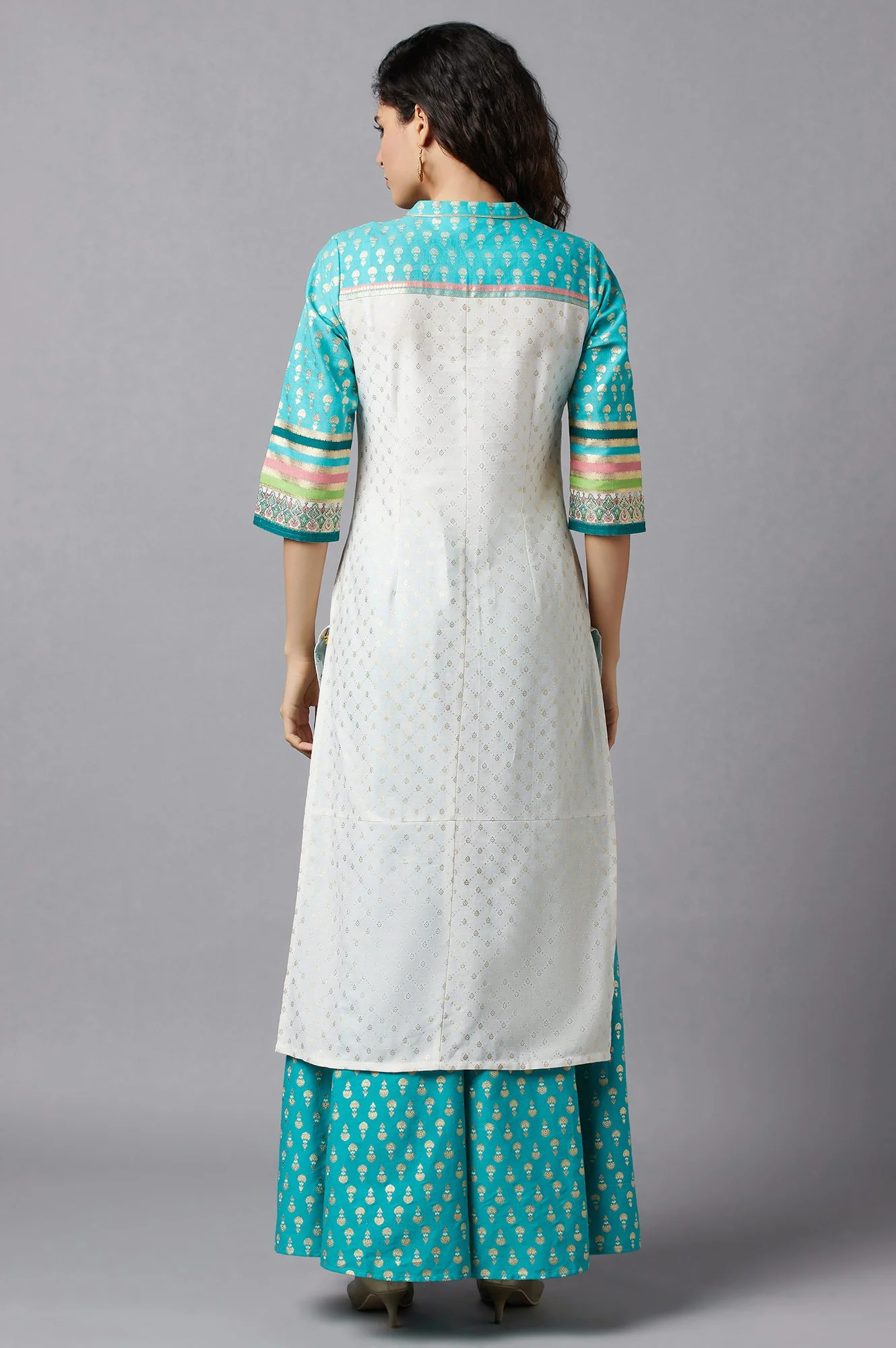 Green Festive kurta & Semi Flared Palazzo - Image 2