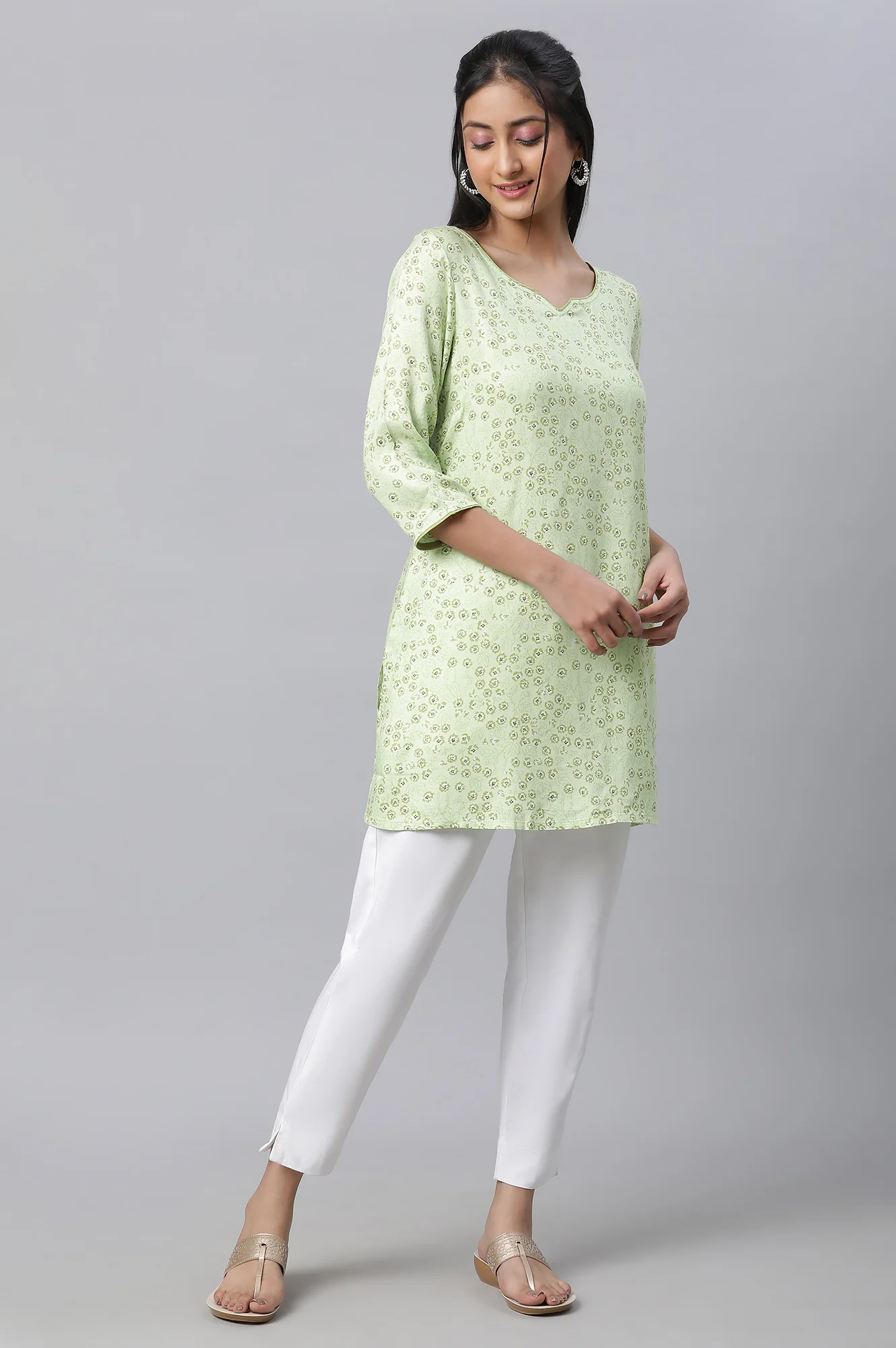Green Floral Print Casual Summer kurta - Image 2