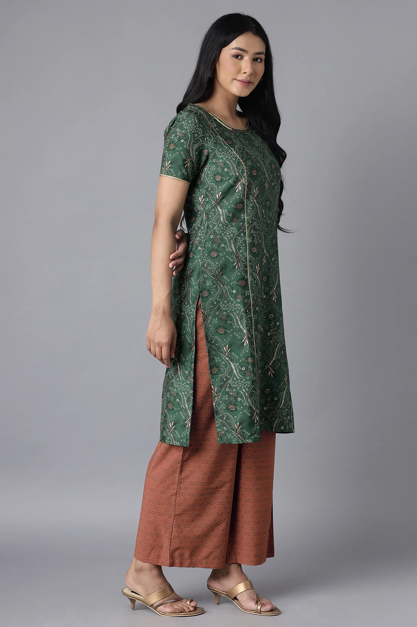 Green kurta- Orange Palazzo Set - Image 4