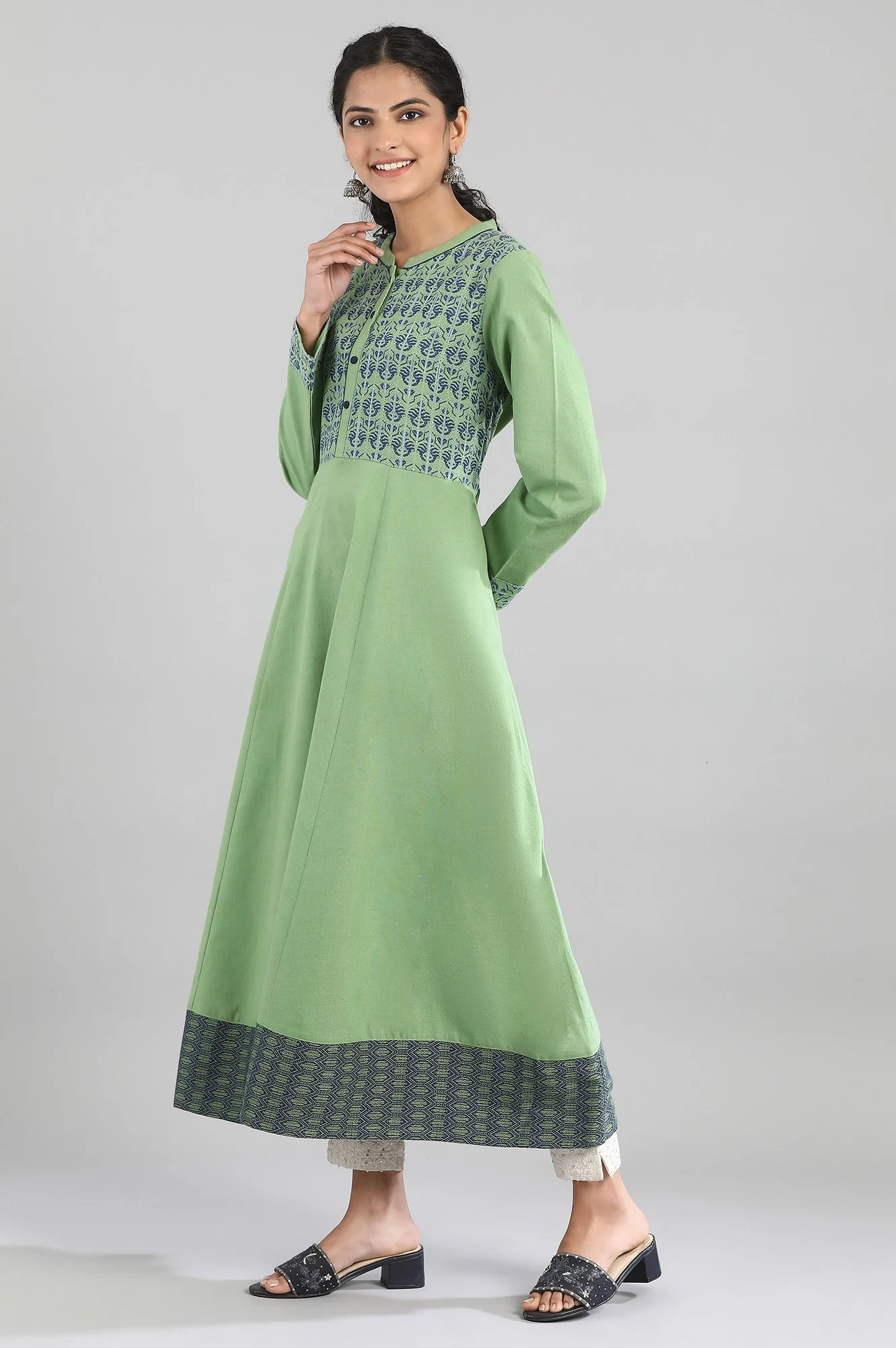 Green Mandarin Neck Winter kurta - Image 3