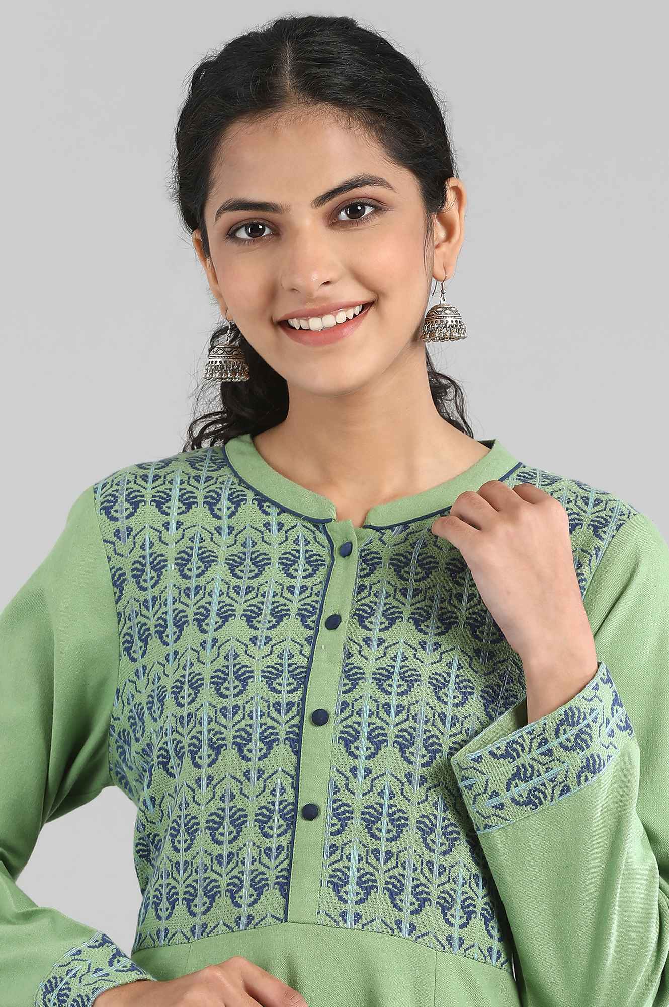 Green Mandarin Neck Winter kurta - Image 5