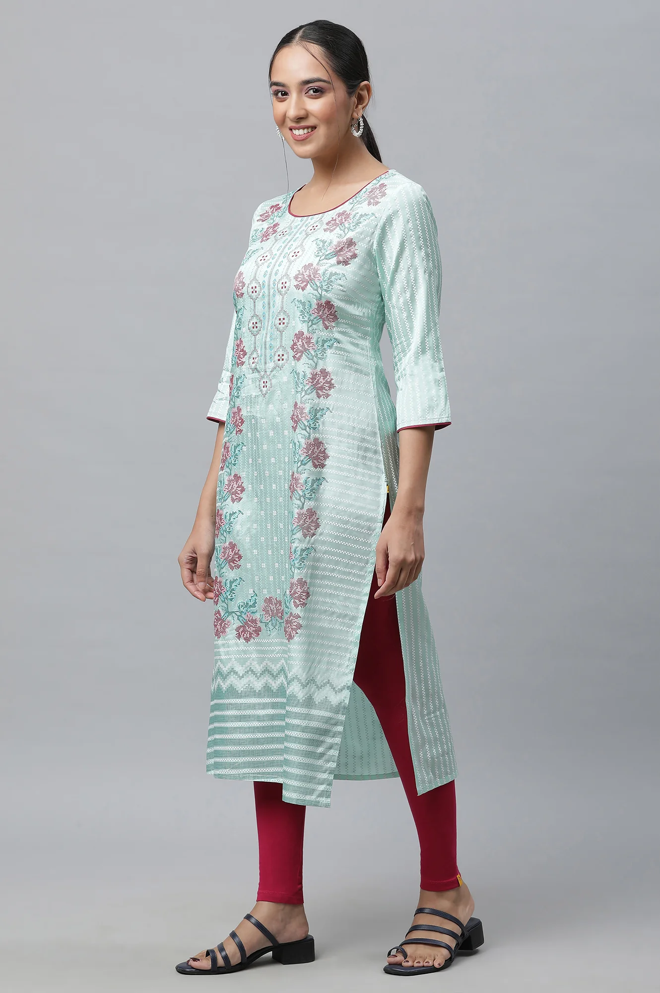 Green Printed Straight Kurta - Image 3
