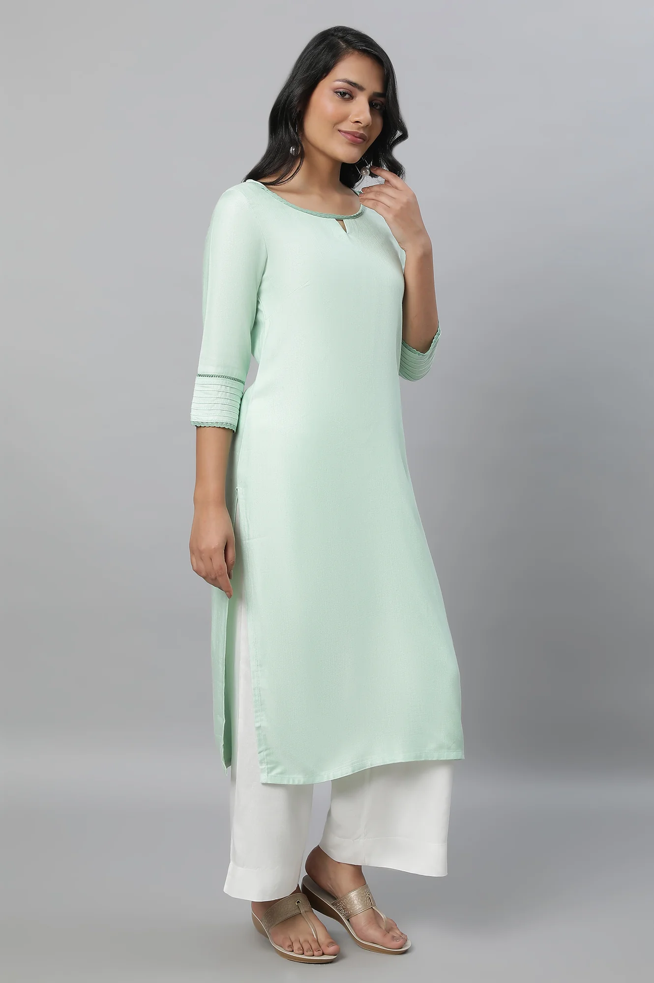 Green Round Neck Casual kurta - Image 4
