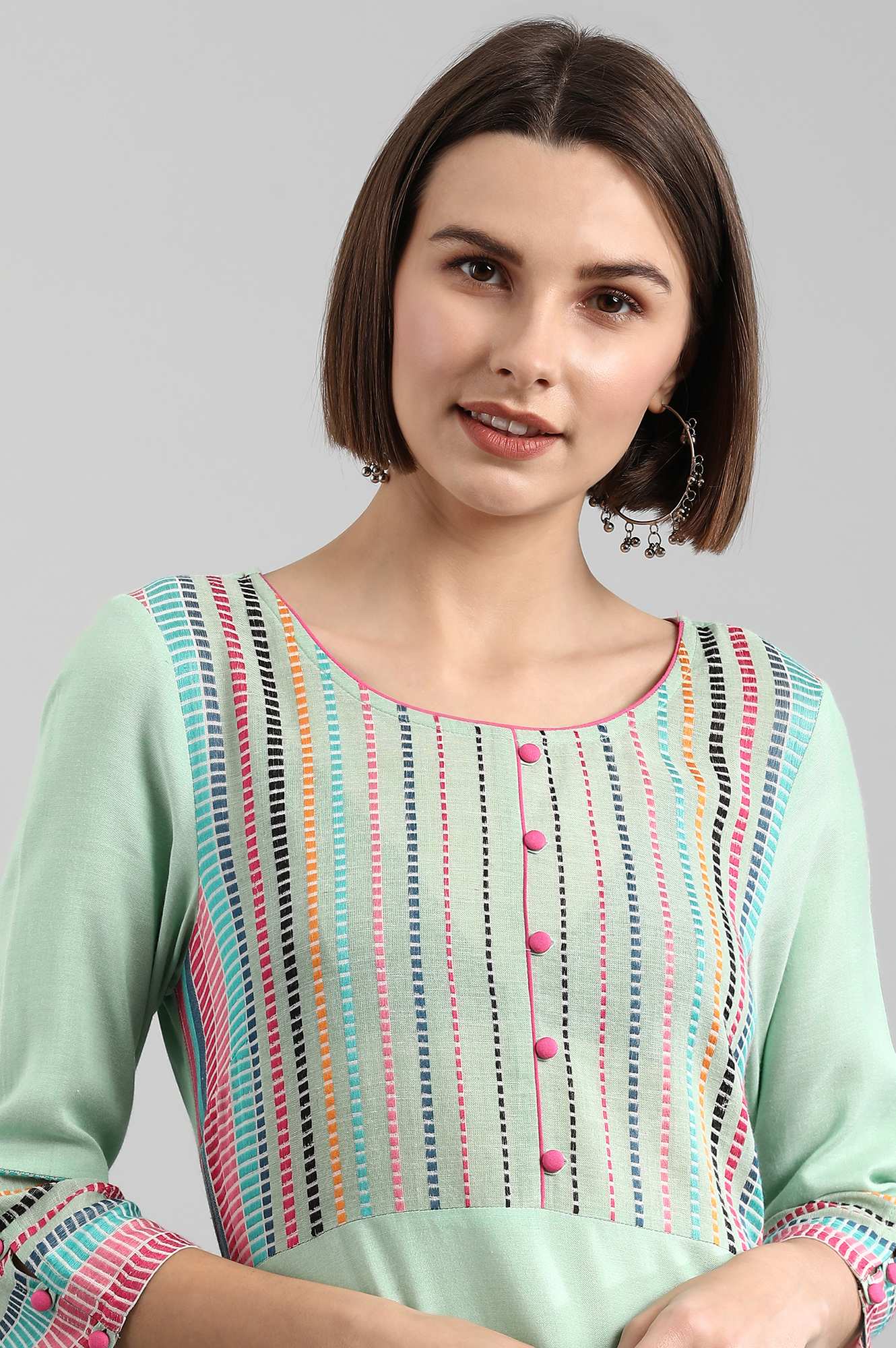 Green Round Neck Yarn-dyed kurta - Image 6
