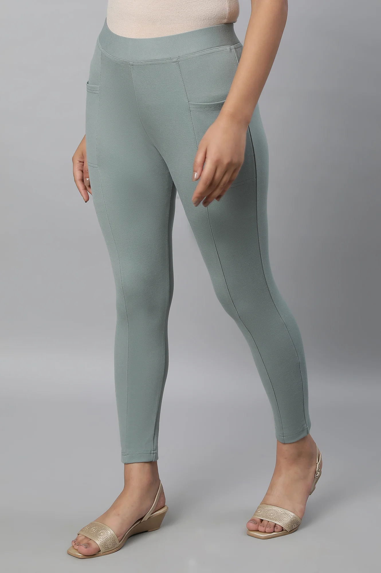 Green Solid Skinny Fit Yoga Tights With Elasticated Waistband - Image 3