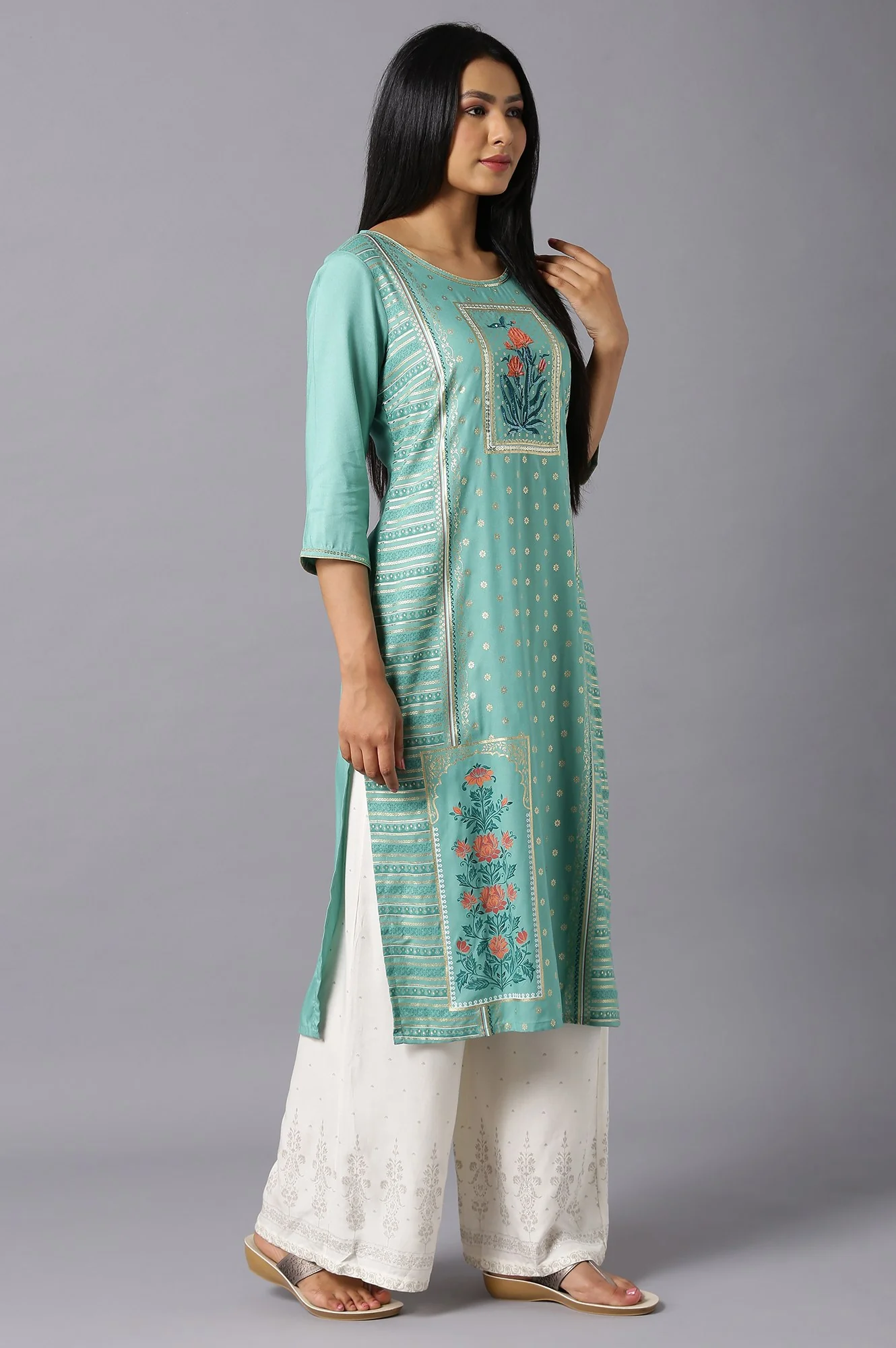 Green Thread Embroidered kurta in Mughal Print - Image 4