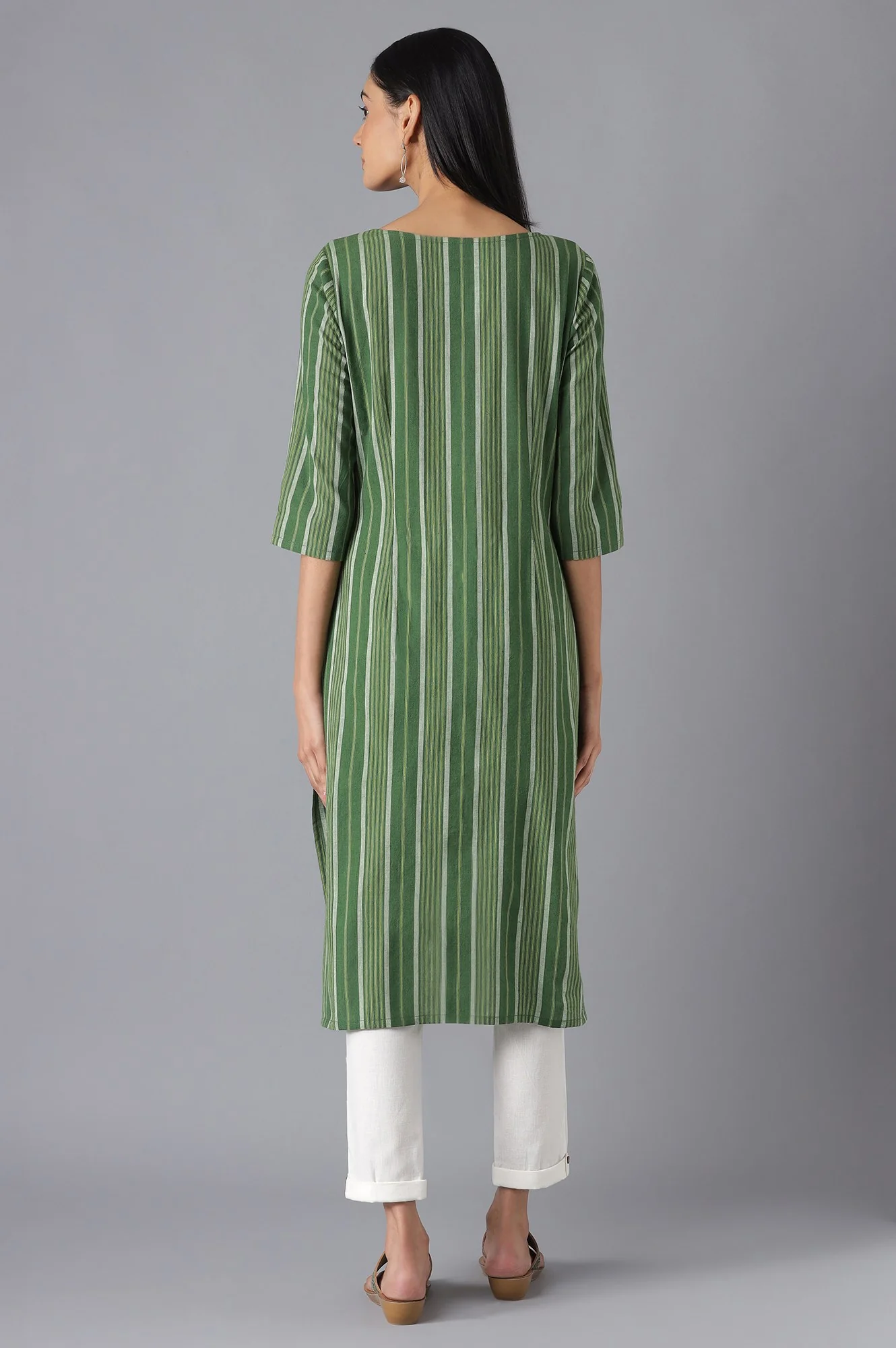 Green Yarn-Dyed kurta with Trousers - Image 2