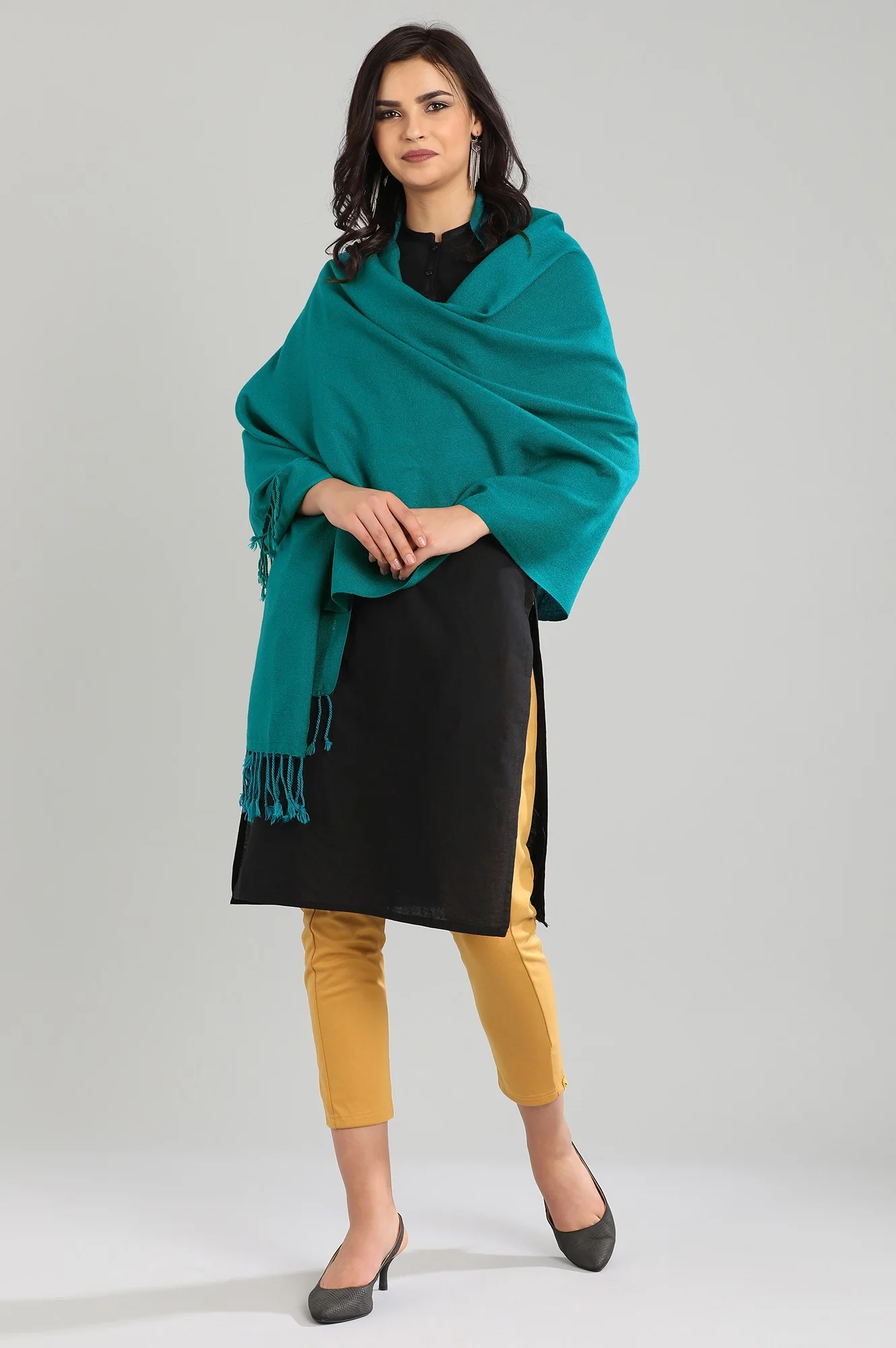 Green Yarn-dyed Shawl - Image 3