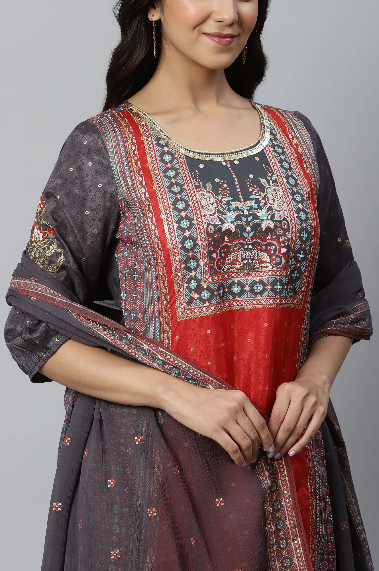 Grey Placement Printed kurta with Culottes and Dupatta - Image 7
