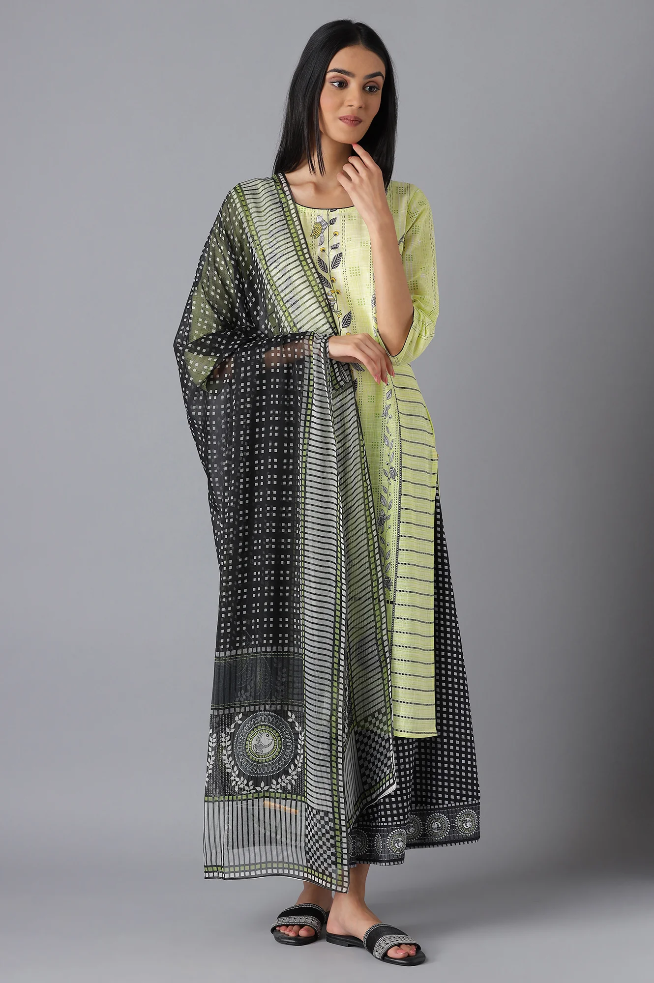 Grey Printed Chiffon kurta - Image 3
