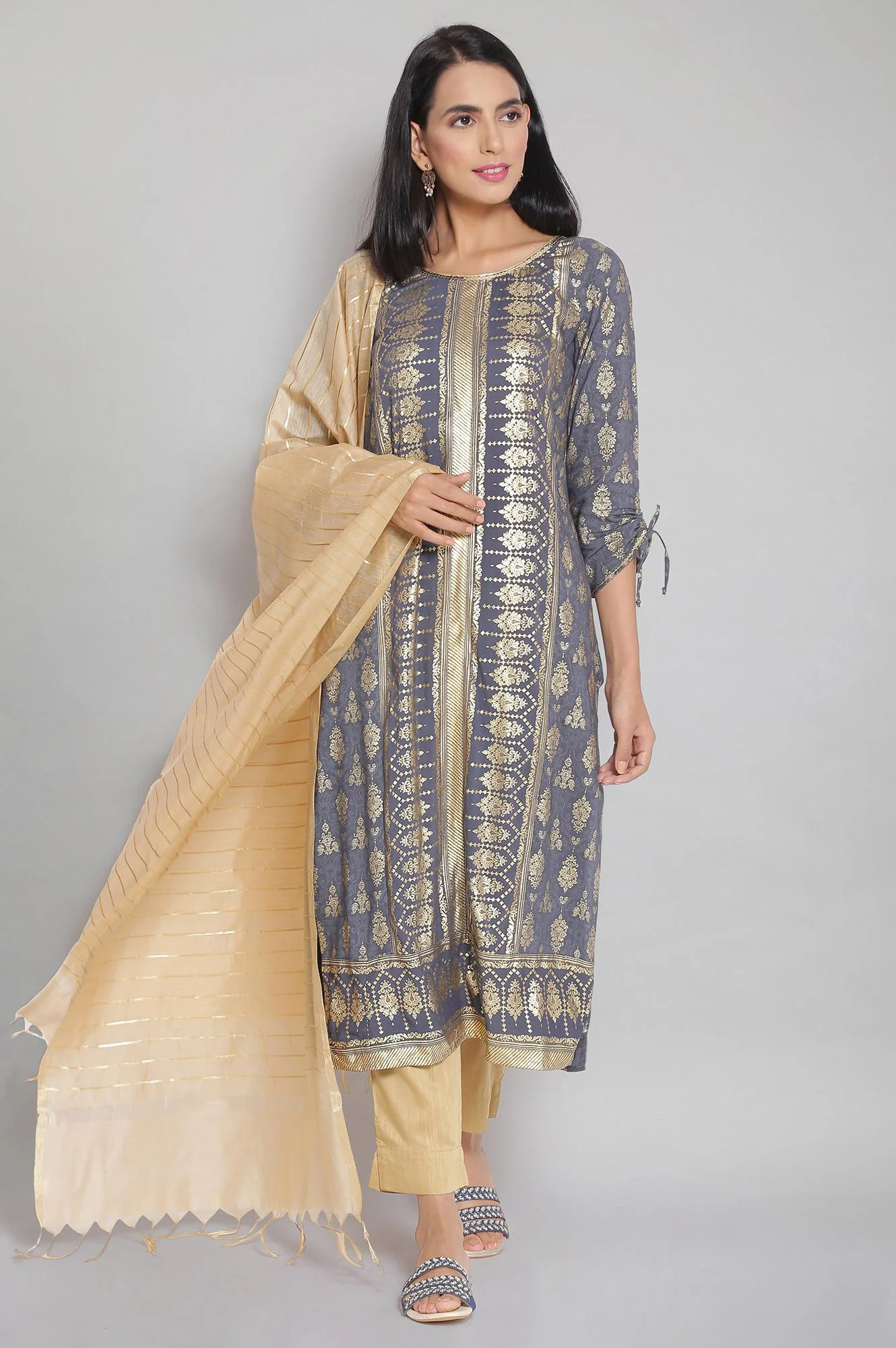 Grey Round Neck Printed Straight kurta - Image 5